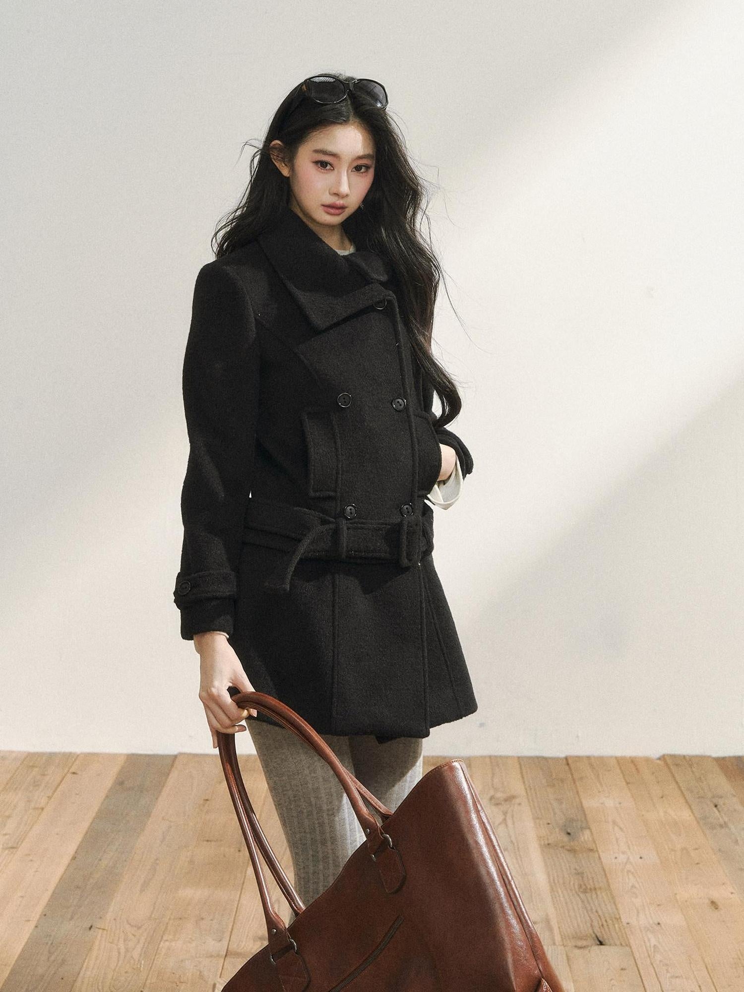 7Shiftin Detachable Wool Casual Cinched Waist Double Breasted Women Black Short Coat