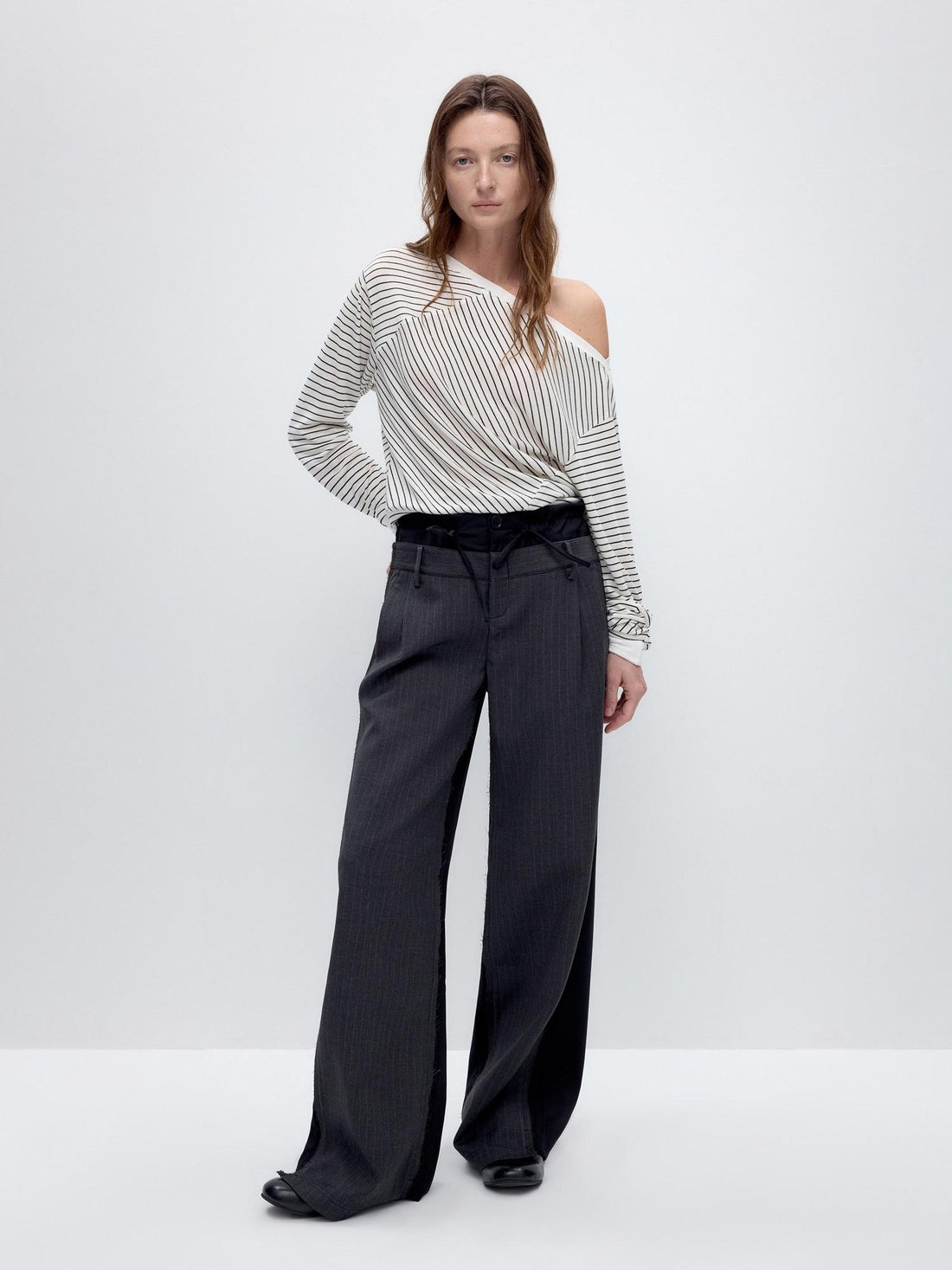 RUN TO THE FUTURE Double Waist Low Rise Pocketed Zipper Fly Women Black Gray Straight Pants