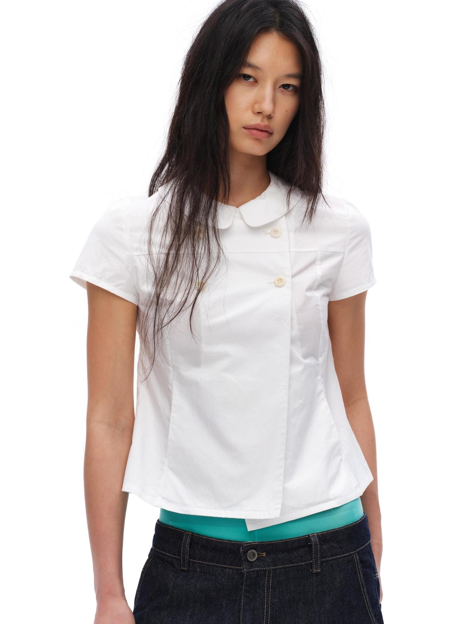 oinimi White Double Button Peter Pan Collar Slim Fit Short Sleeve Women&