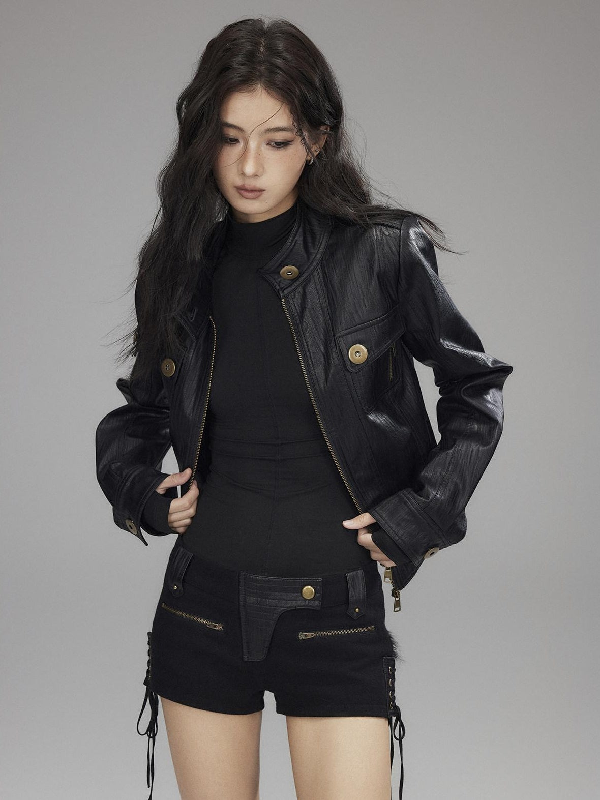 Low pixel Insulated Waist Cinch Workwear Multipocket Lapel Zip Black Women Leather Jackets
