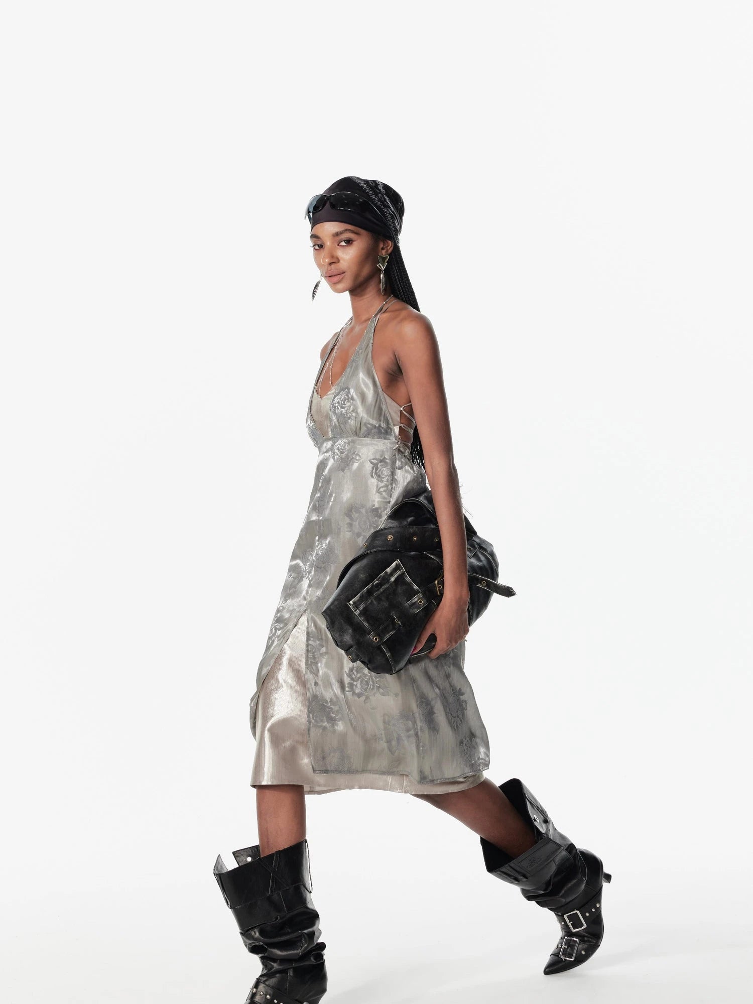 Double Layer Silver Lace Backless Sleeveless Holiday Dress