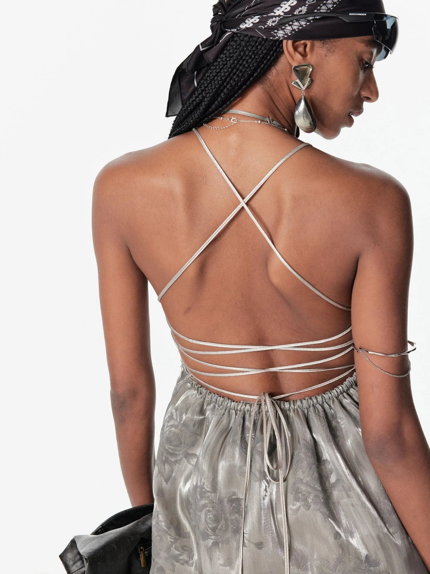 Double Layer Silver Lace Backless Sleeveless Holiday Dress