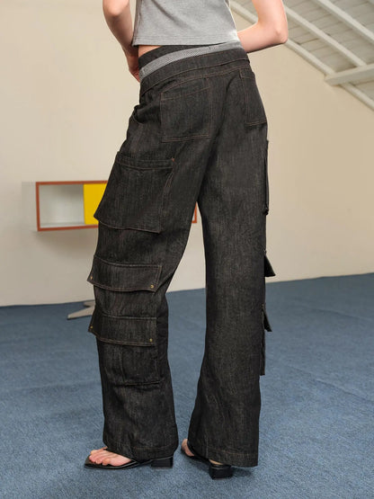 Low Rise Cargo Denim Jeans With Adjustable Dual Waistband