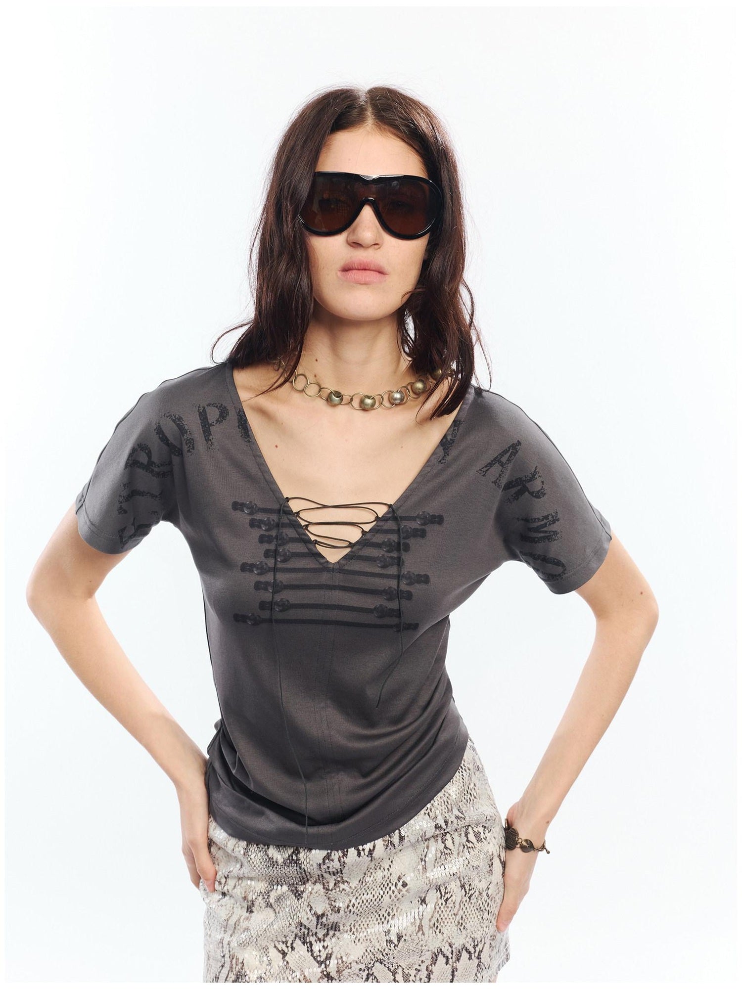 2th Desire Lyocell Slim Punk V-neck Cropped Letter Print Gray Womens Short Sleeve T-Shirts