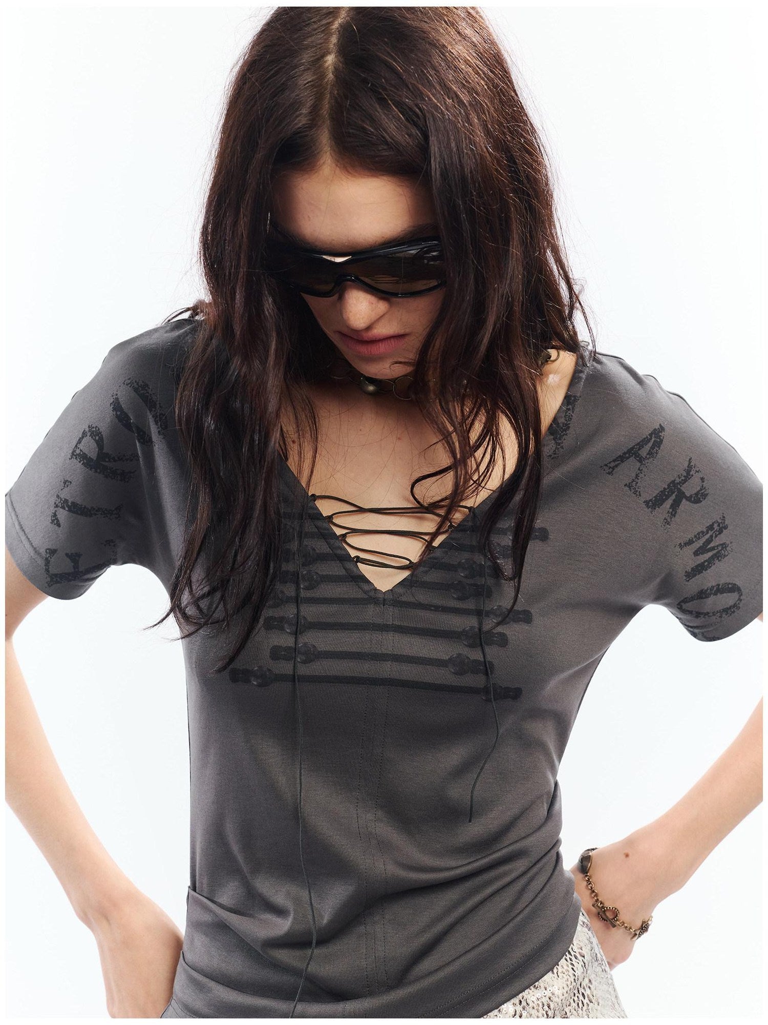 2th Desire Lyocell Slim Punk V-neck Cropped Letter Print Gray Womens Short Sleeve T-Shirts