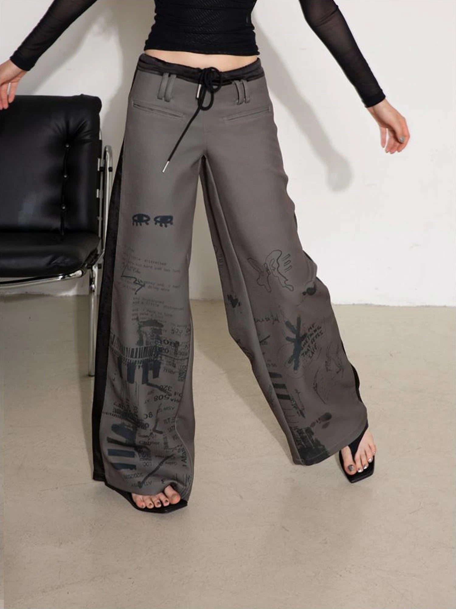 Phantasmagoria Cotton Blend Collection V-neck T-shirt Long Sleeve