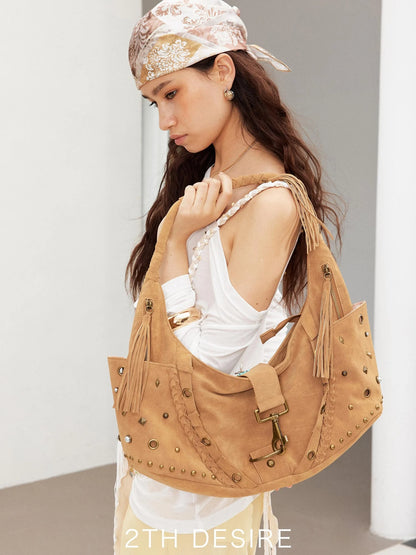 Punk Multi Element Rivet Pleated Fringe Crossbody Bag