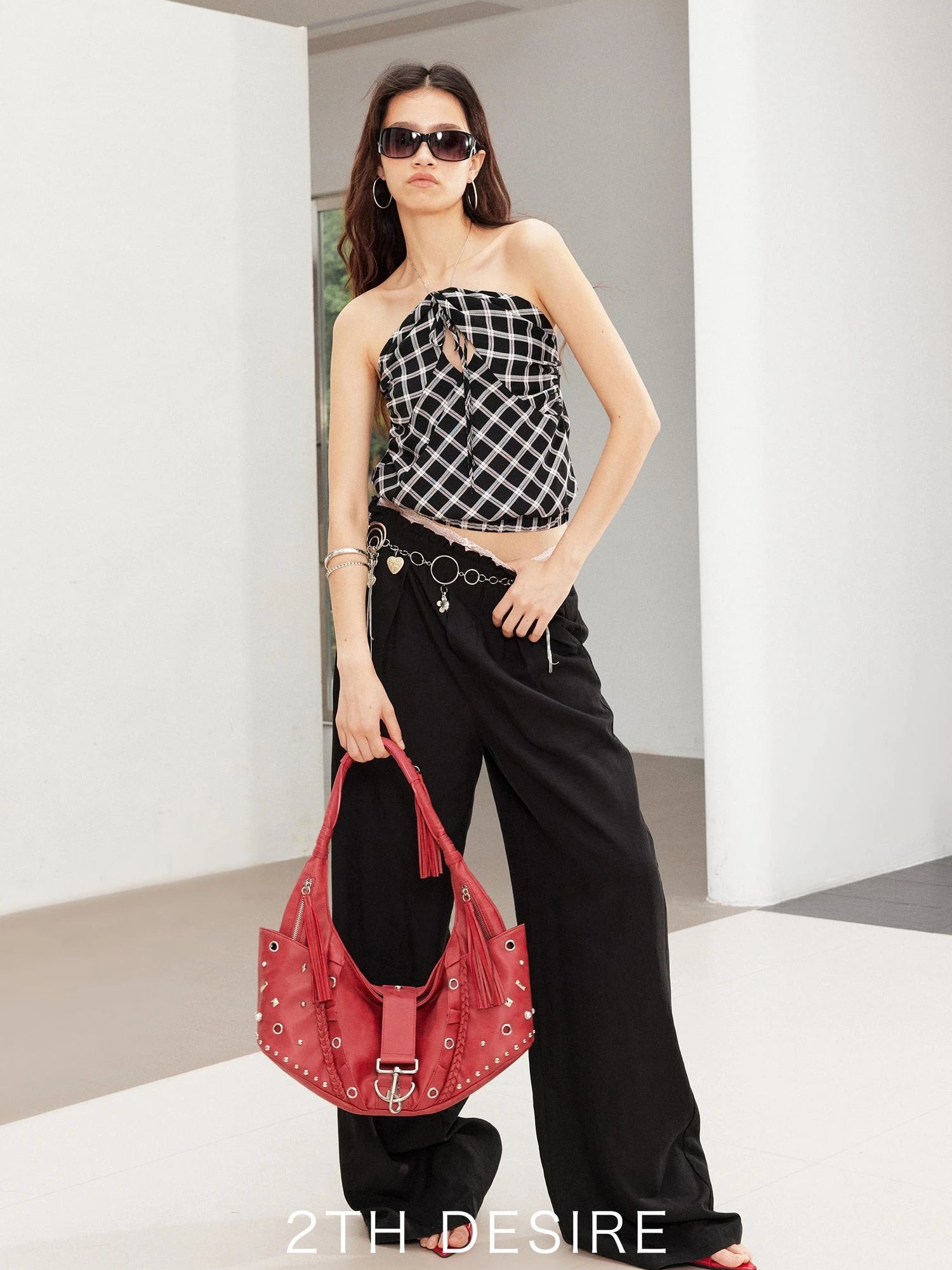 Punk Multi Element Rivet Pleated Fringe Crossbody Bag