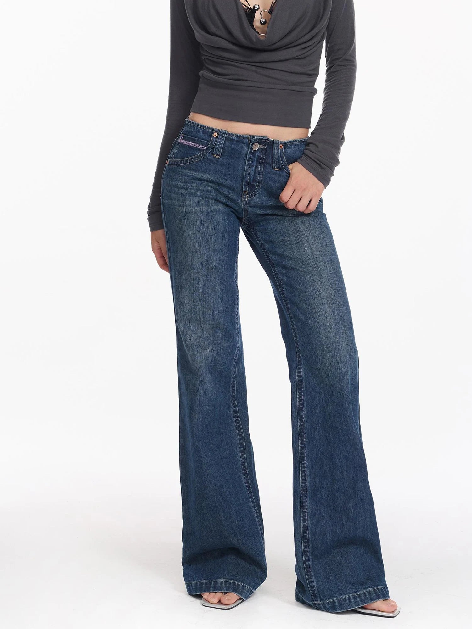 Retro Contrast Embroidered Low Rise Washed Blue Straight Jeans