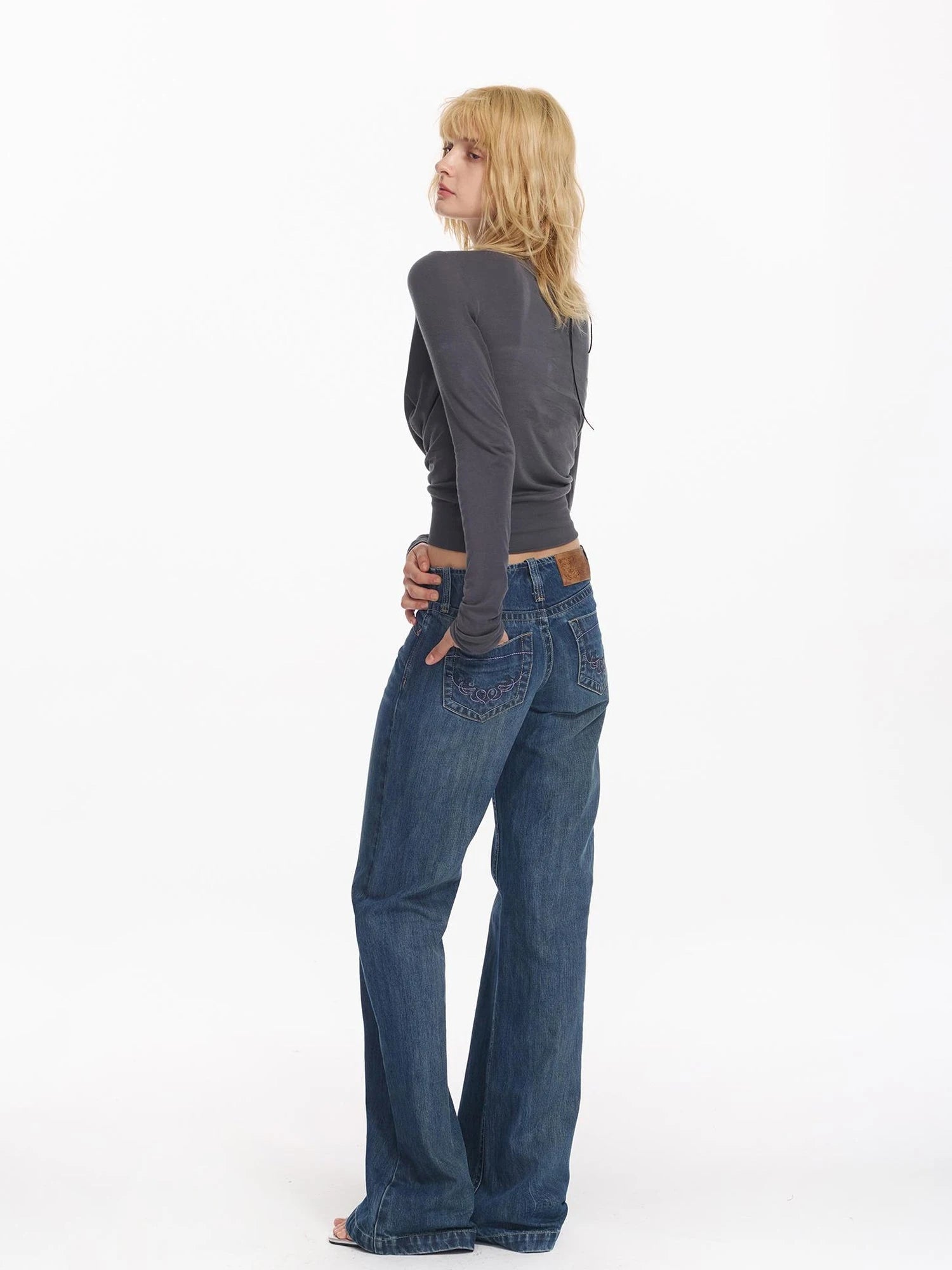 Retro Contrast Embroidered Low Rise Washed Blue Straight Jeans