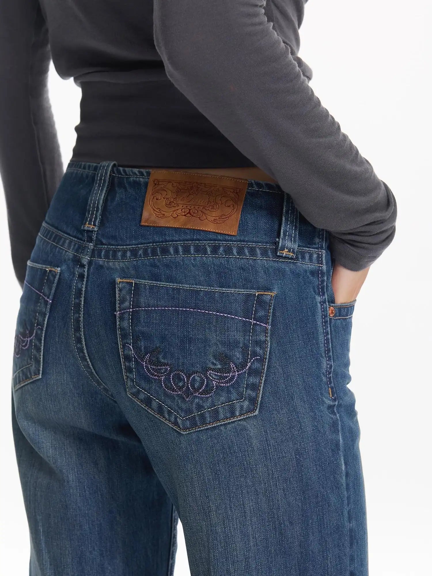Retro Contrast Embroidered Low Rise Washed Blue Straight Jeans