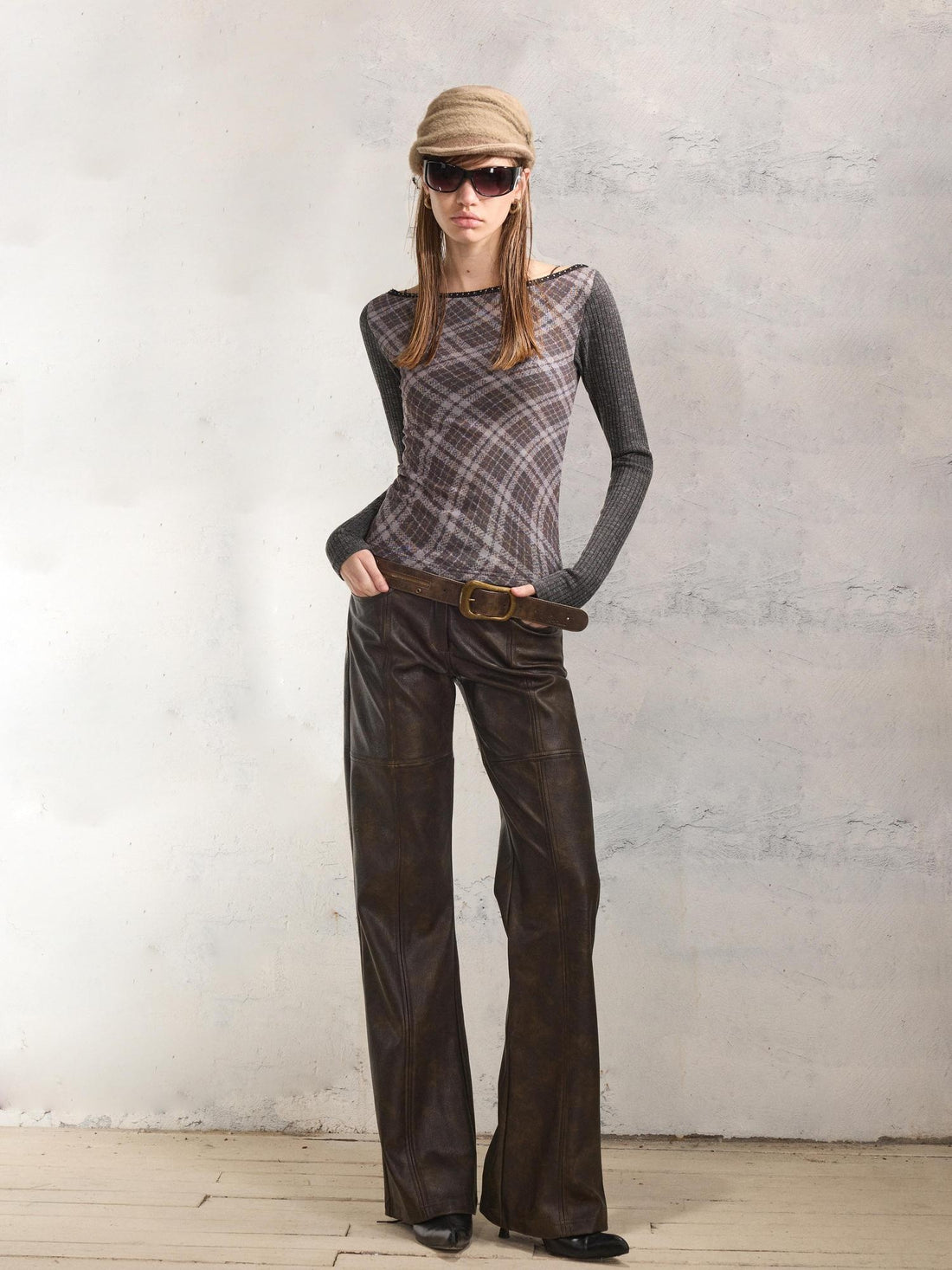 2th Desire Reversible Vintage Slim Fit Printed Crop Women Gray Black Long Sleeve T-Shirts