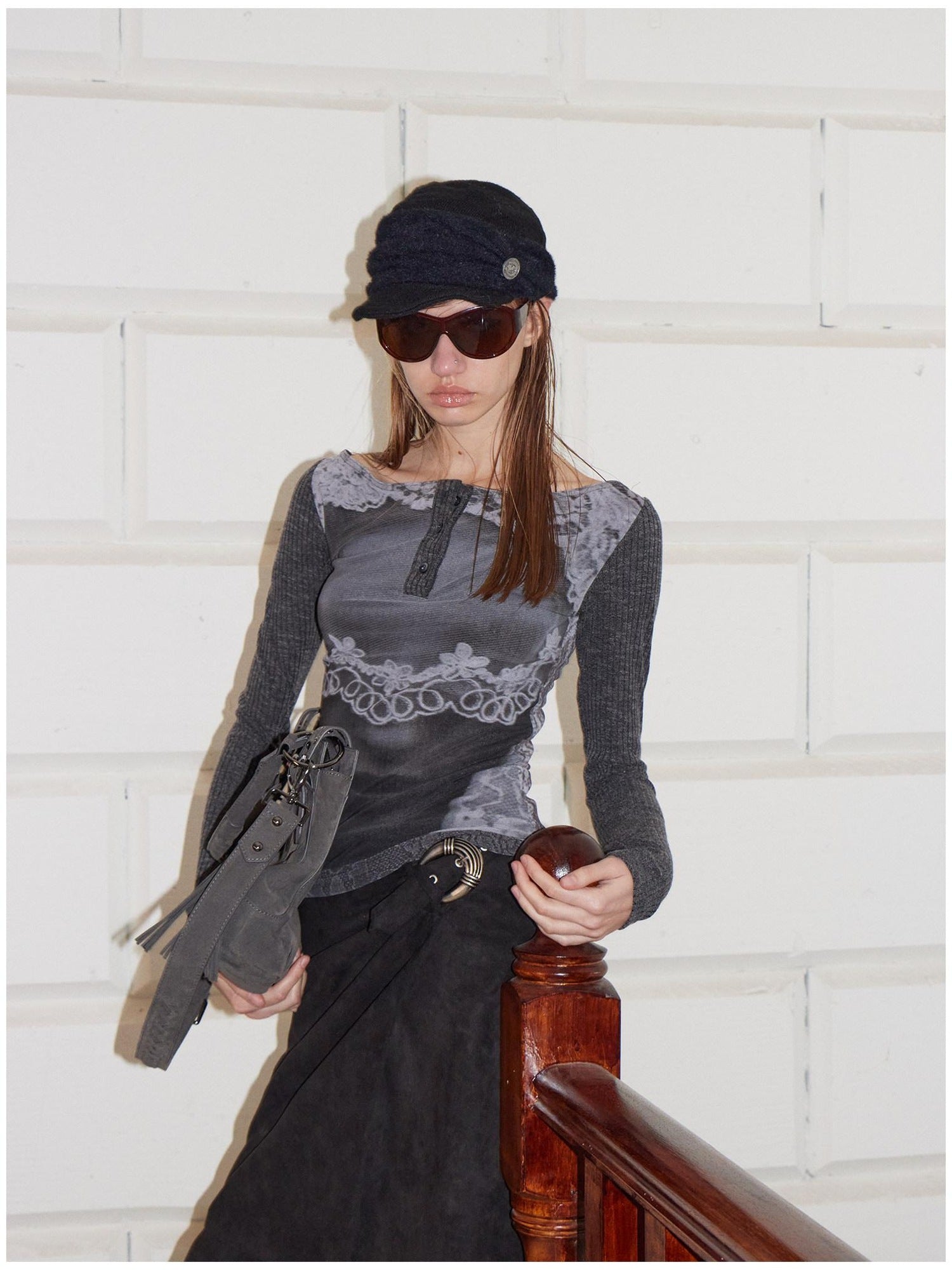 2th Desire Reversible Vintage Slim Fit Printed Crop Women Gray Black Long Sleeve T-Shirts