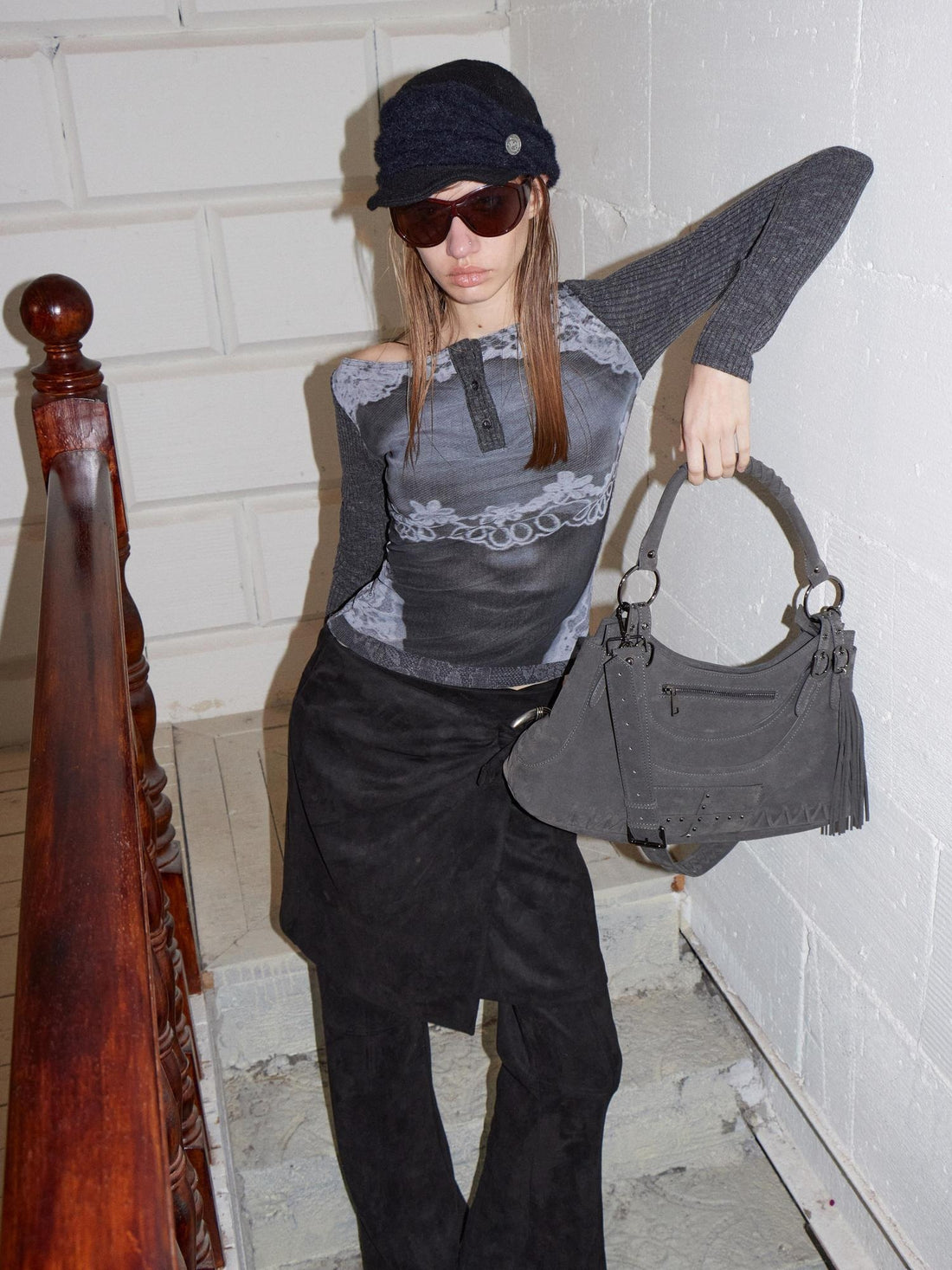 2th Desire Reversible Vintage Slim Fit Printed Crop Women Gray Black Long Sleeve T-Shirts