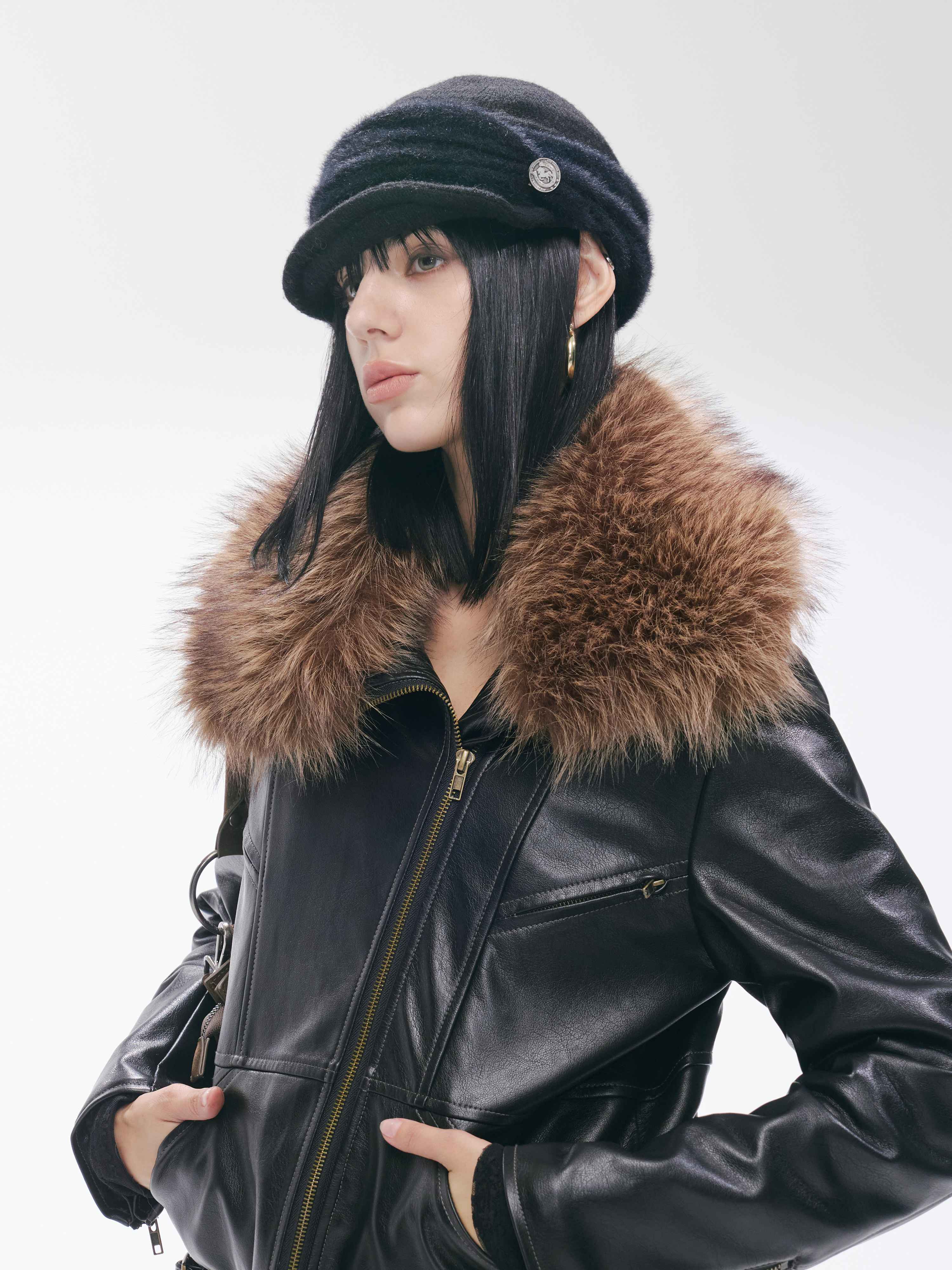 2th_Desire_Ruched_Detachable_Metal_Badge_Short_Visor_Slouchy_Women&
