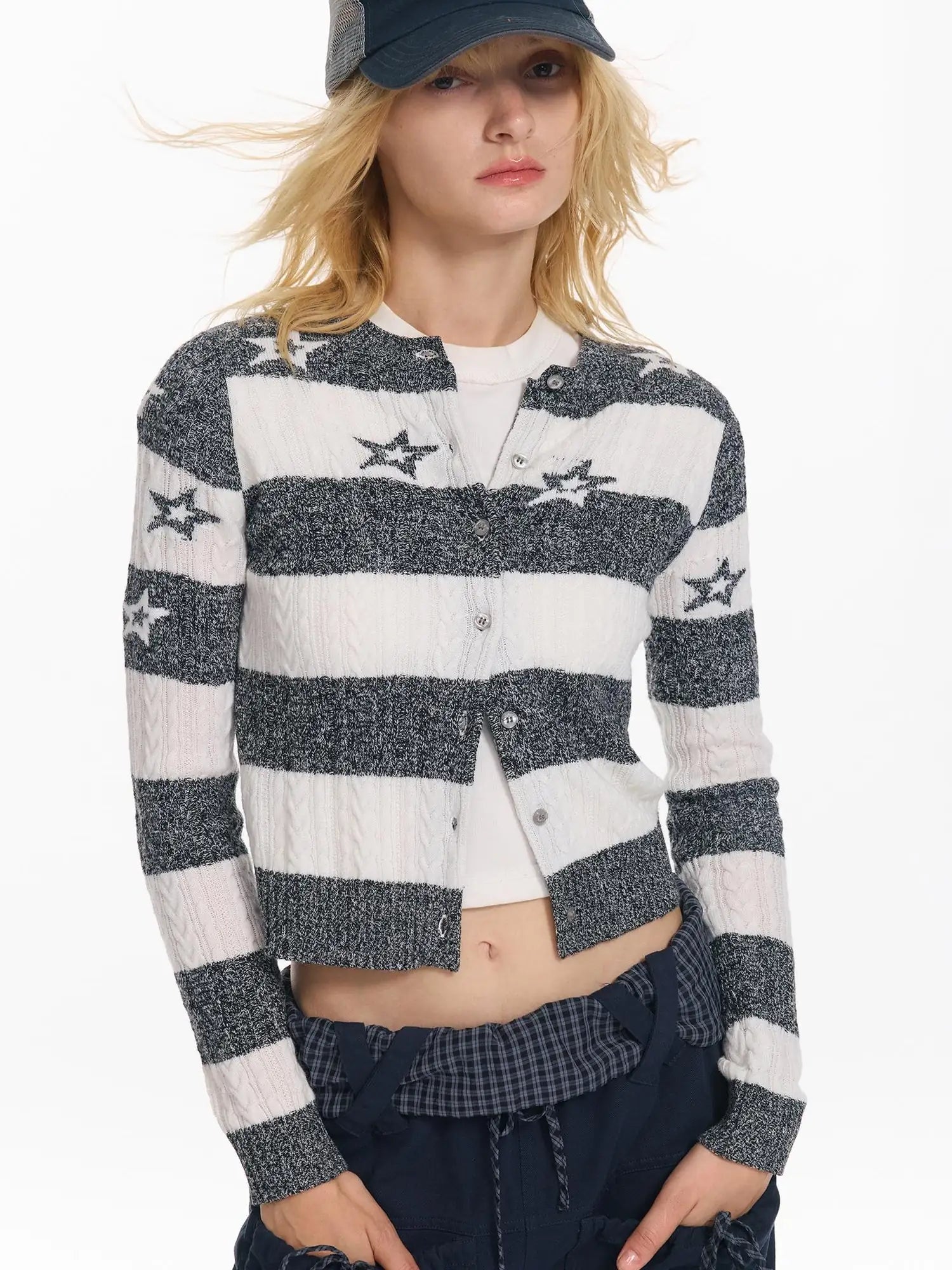 Star Patterned Color Block Wool Knit Cardigan