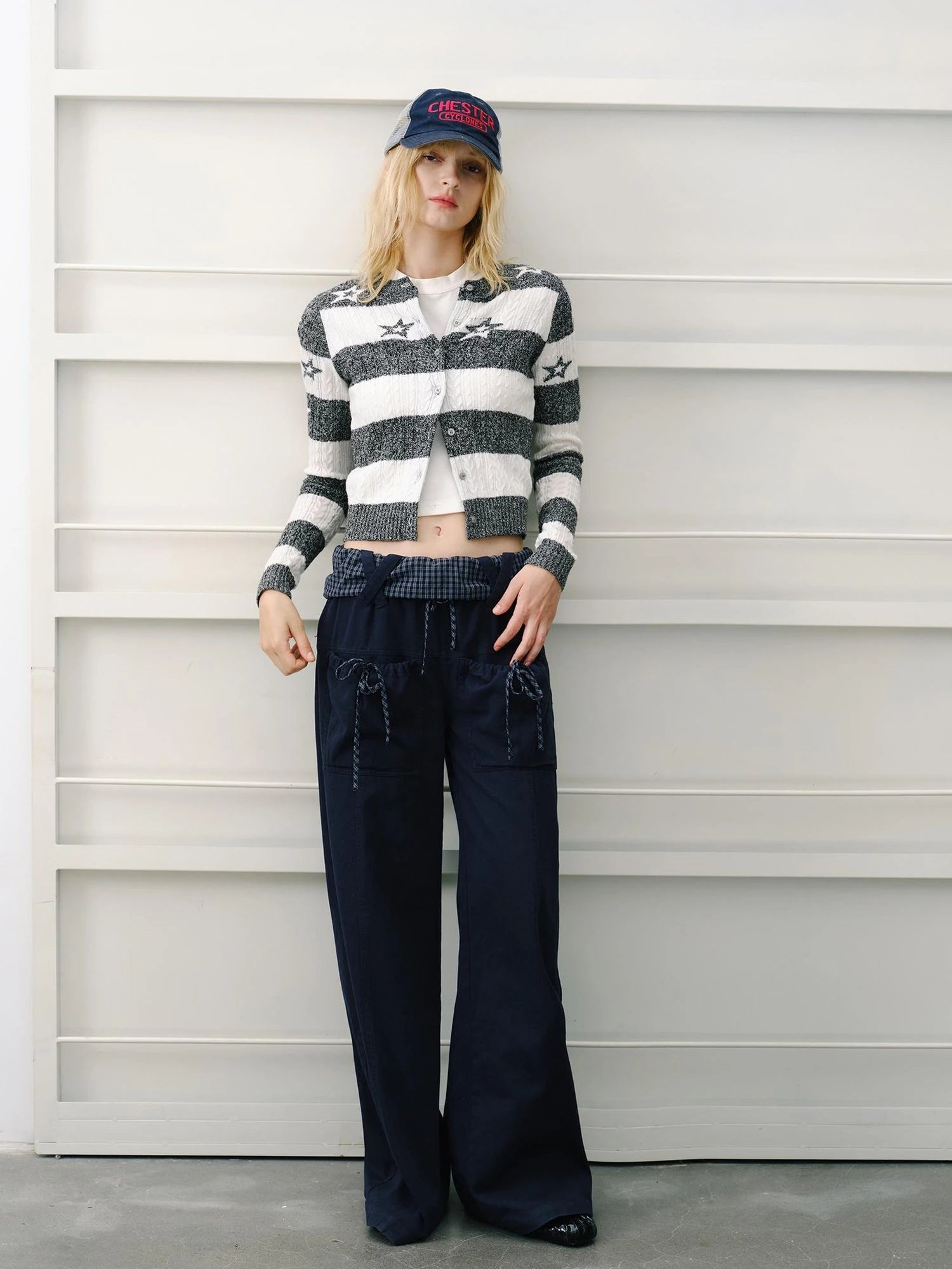 Star Patterned Color Block Wool Knit Cardigan