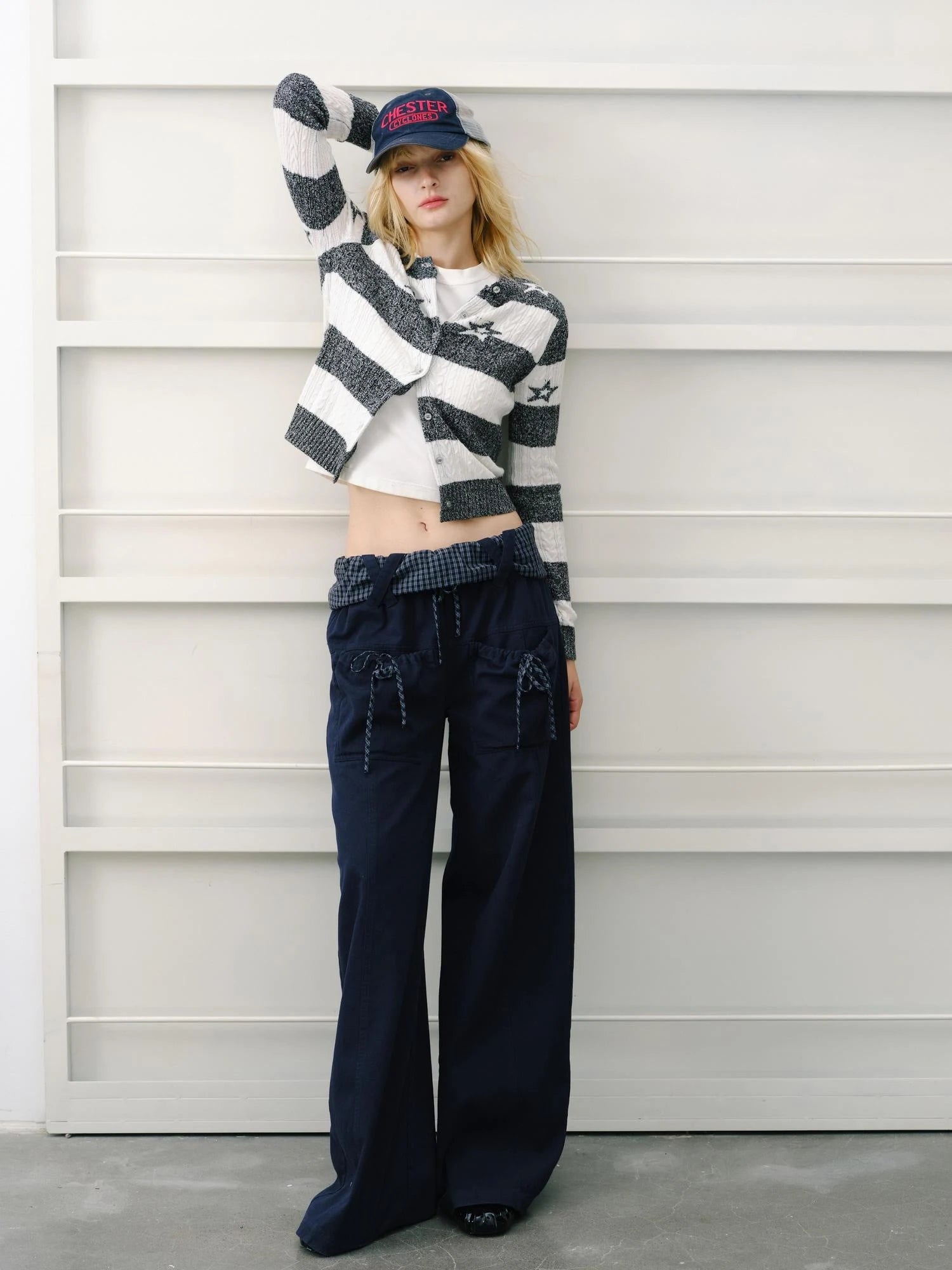 Star Patterned Color Block Wool Knit Cardigan