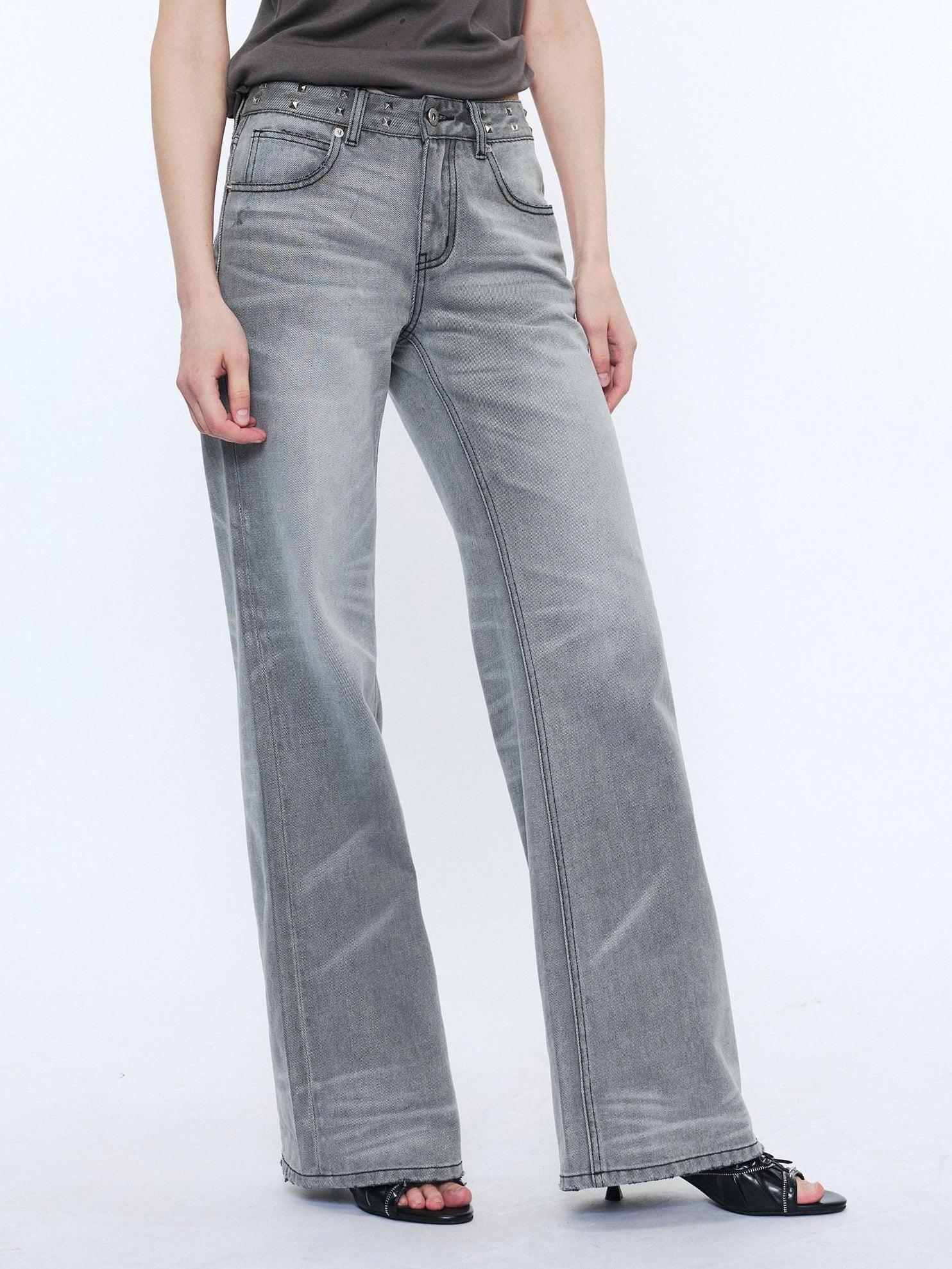 2th Desire Studded Punk Rivet Natural Waist Button Fly Gray Cotton Women Straight Jeans