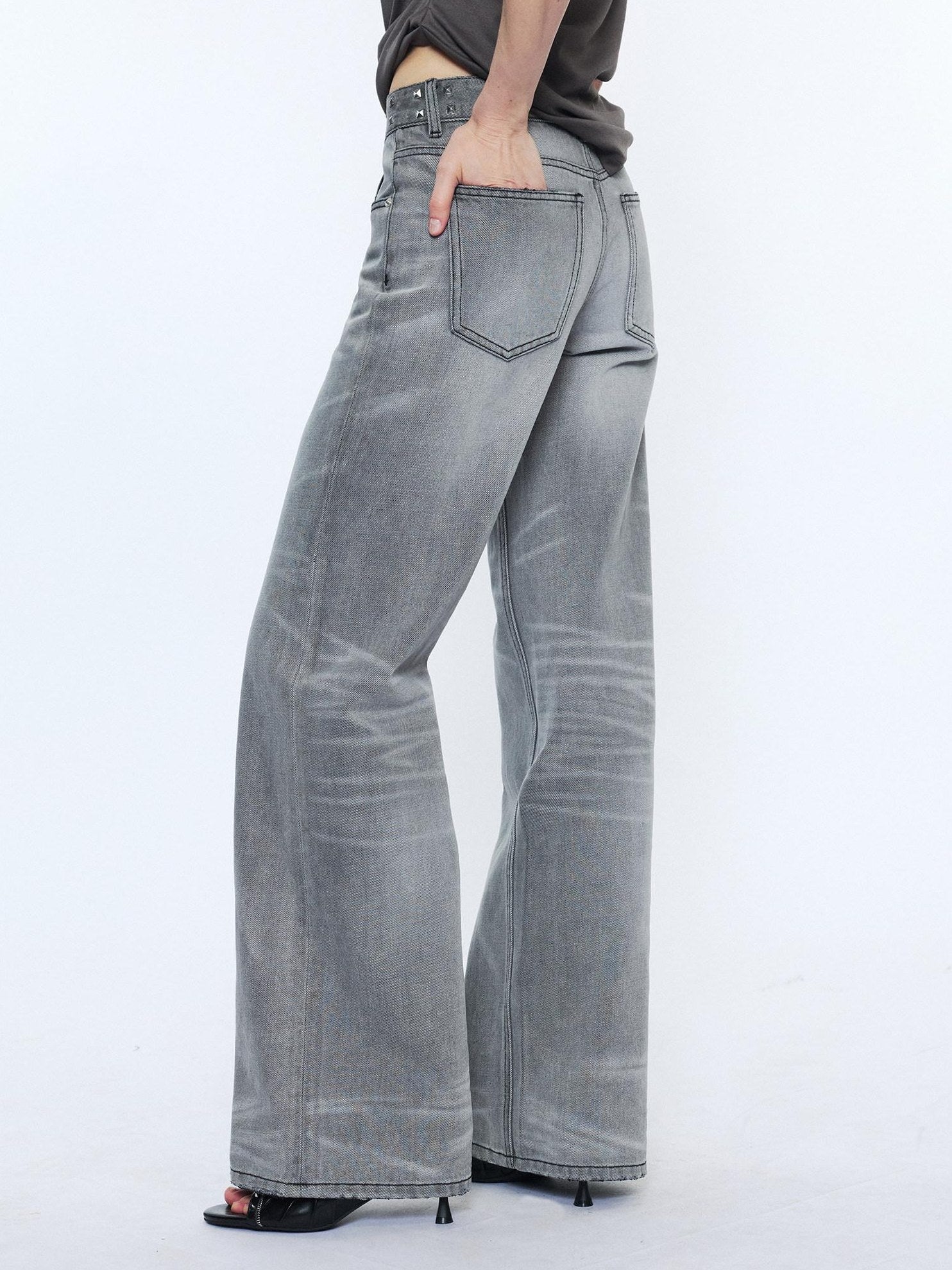 2th Desire Studded Punk Rivet Natural Waist Button Fly Gray Cotton Women Straight Jeans