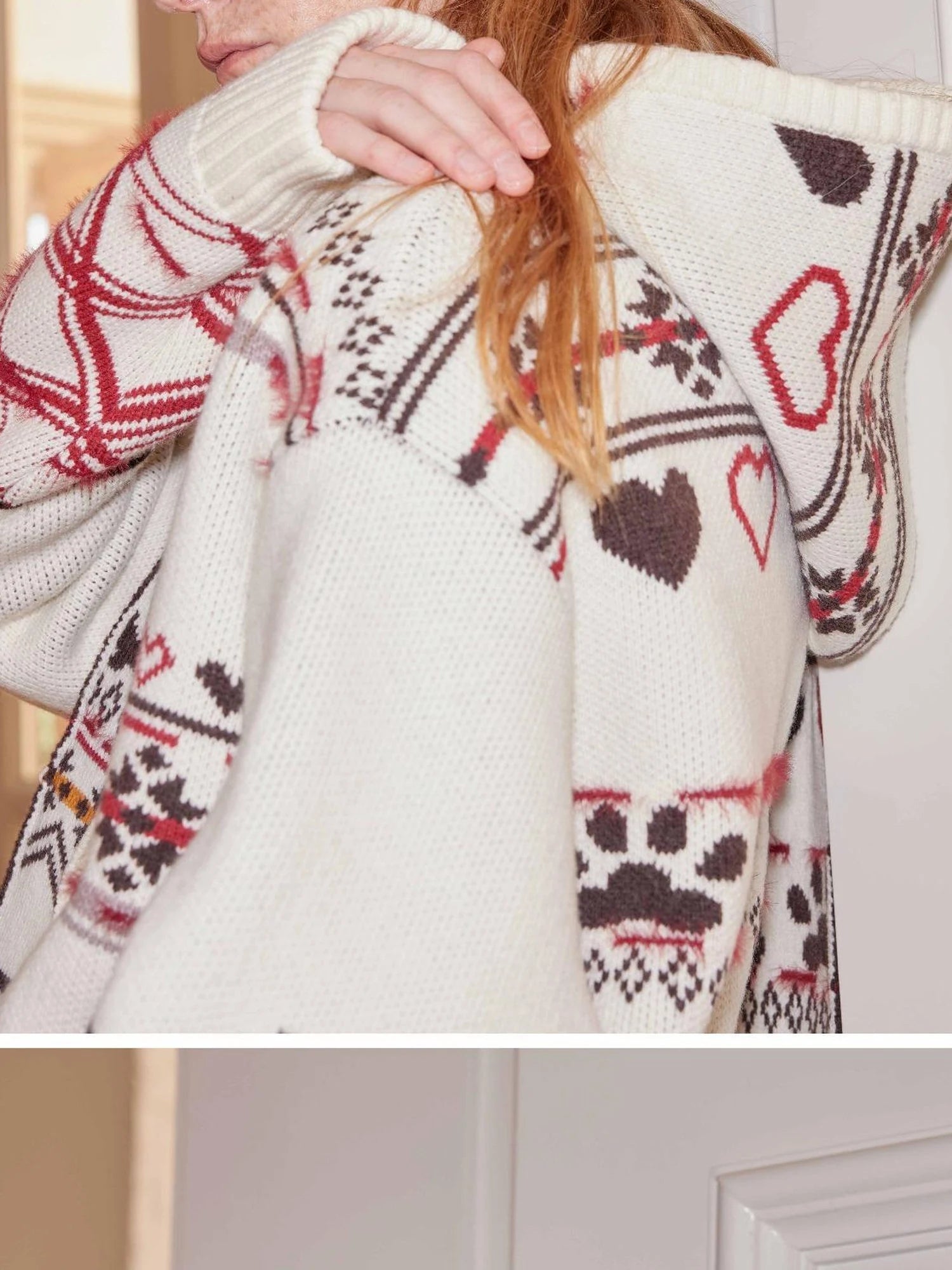 Vintage Cable Knit Beanie With Heart Design