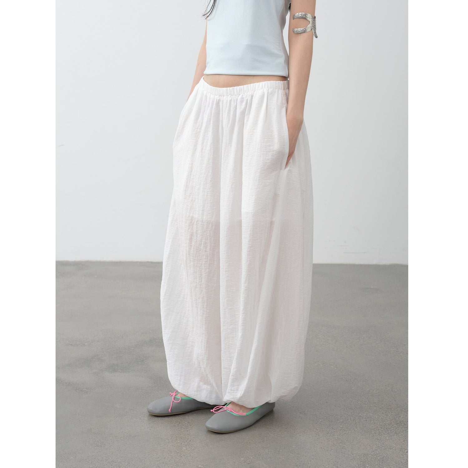 DKZ_OFFICIAL_Balloon_Lined_Relaxed_Tapered_Women&
