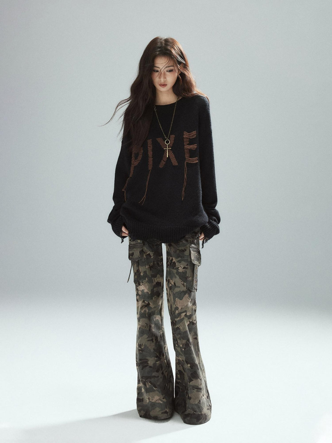 Low pixel Warm Oversized Street Style Distressed Hem Women Black Knit Pullover Sweaters