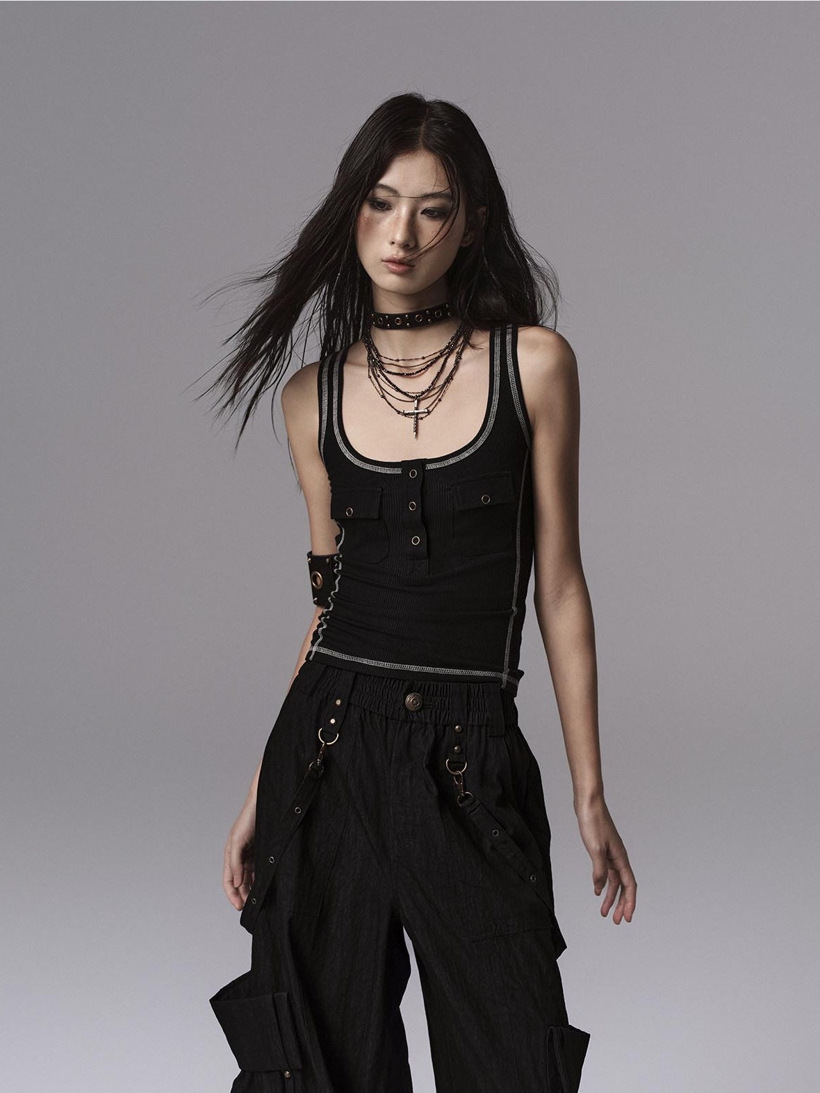 Low pixel Soft Lyocell Wool Blend Dark Gothic Slim Fit Women Classic Solid Tank Tops