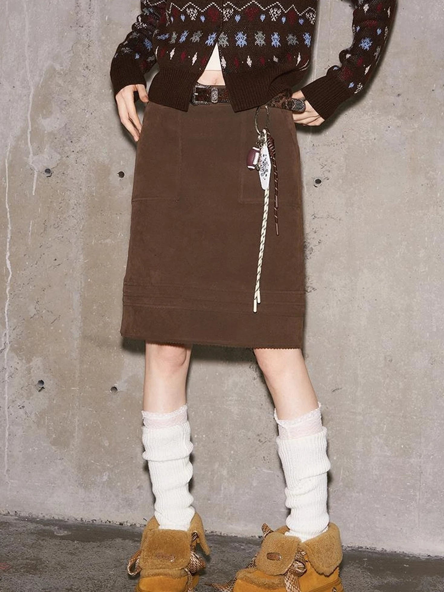 3D Wave Hem Suede Skirt With Pockets