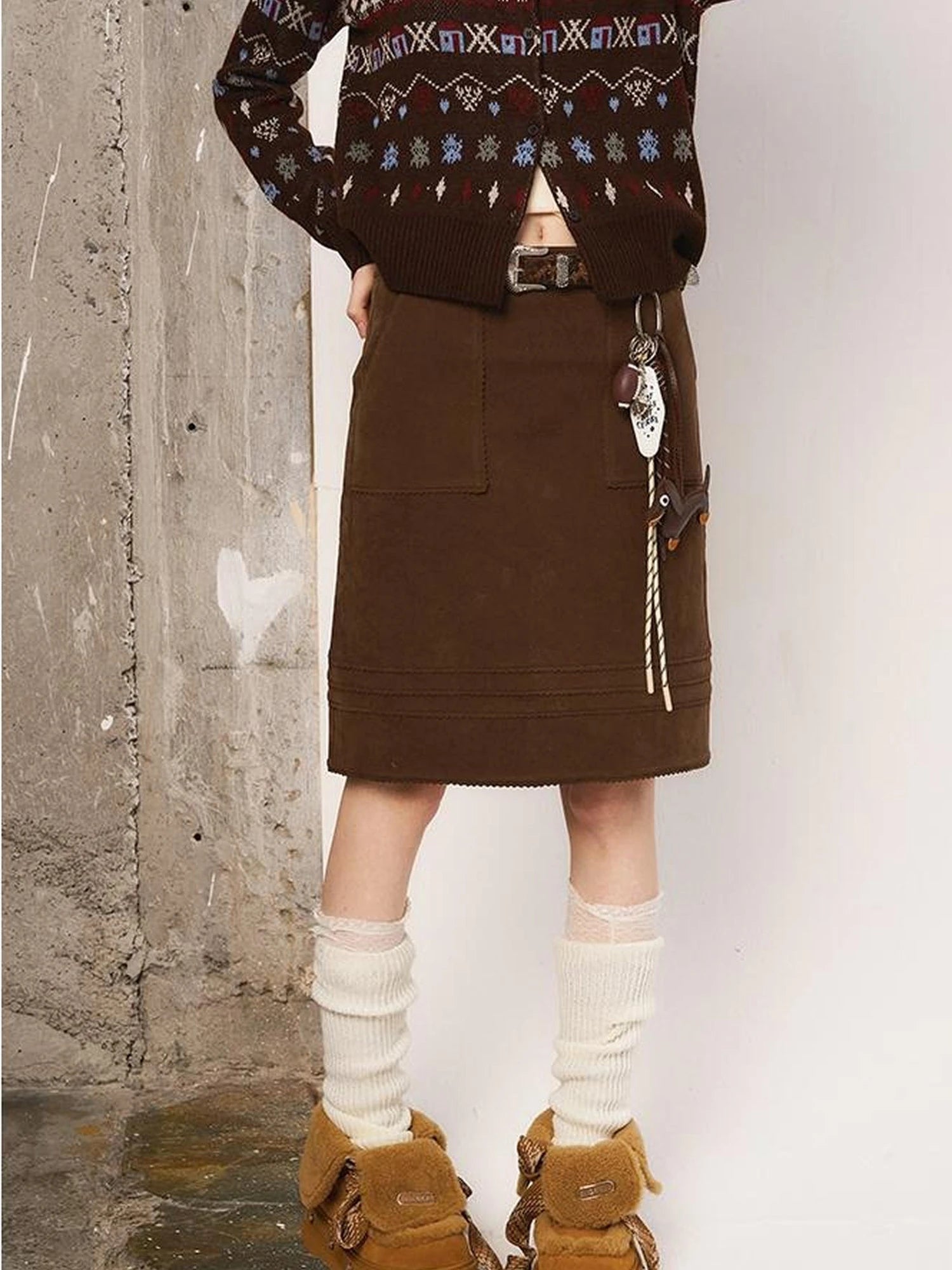 3D Wave Hem Suede Skirt With Pockets