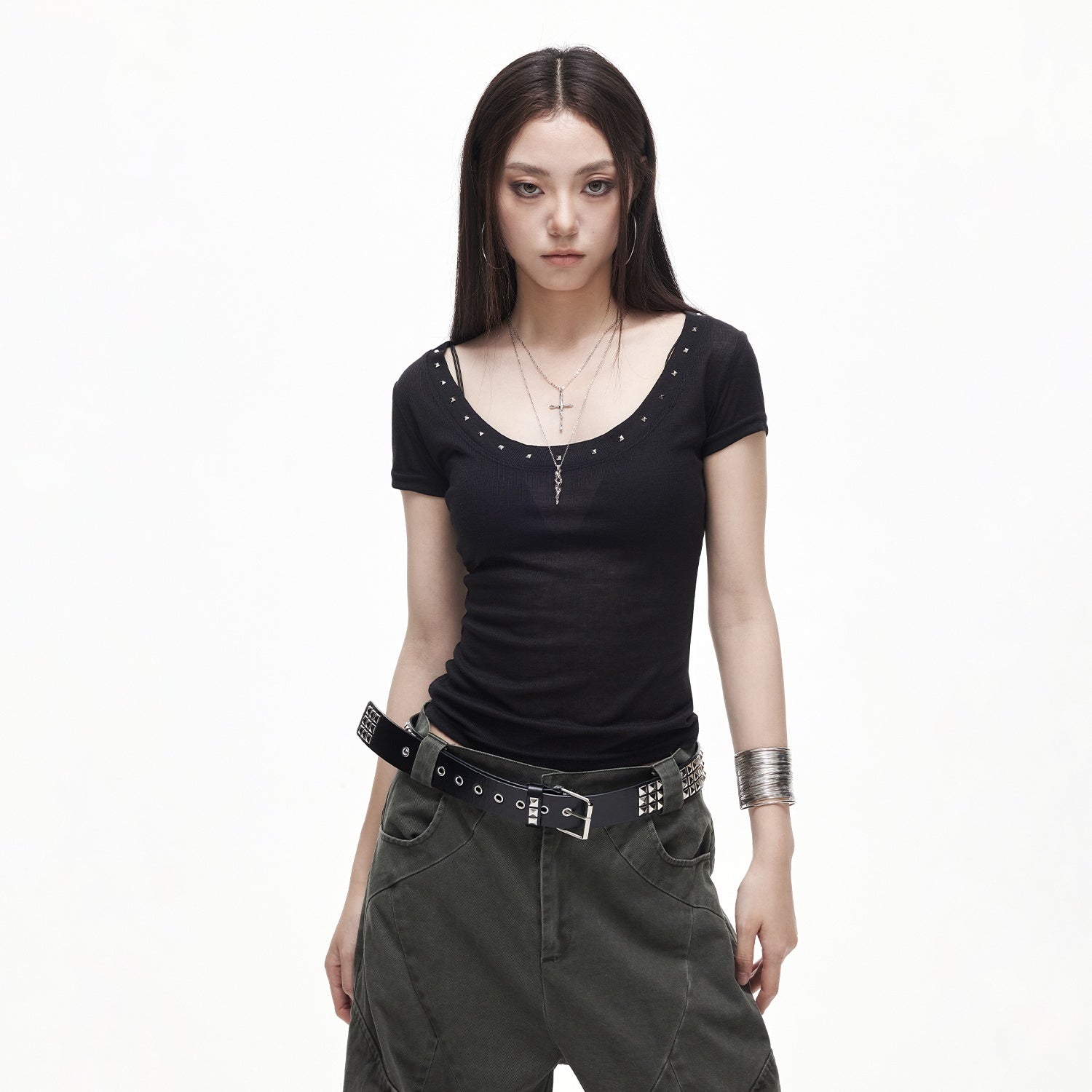 3MODE_American_Retro_Studded_U_Neck_Women&