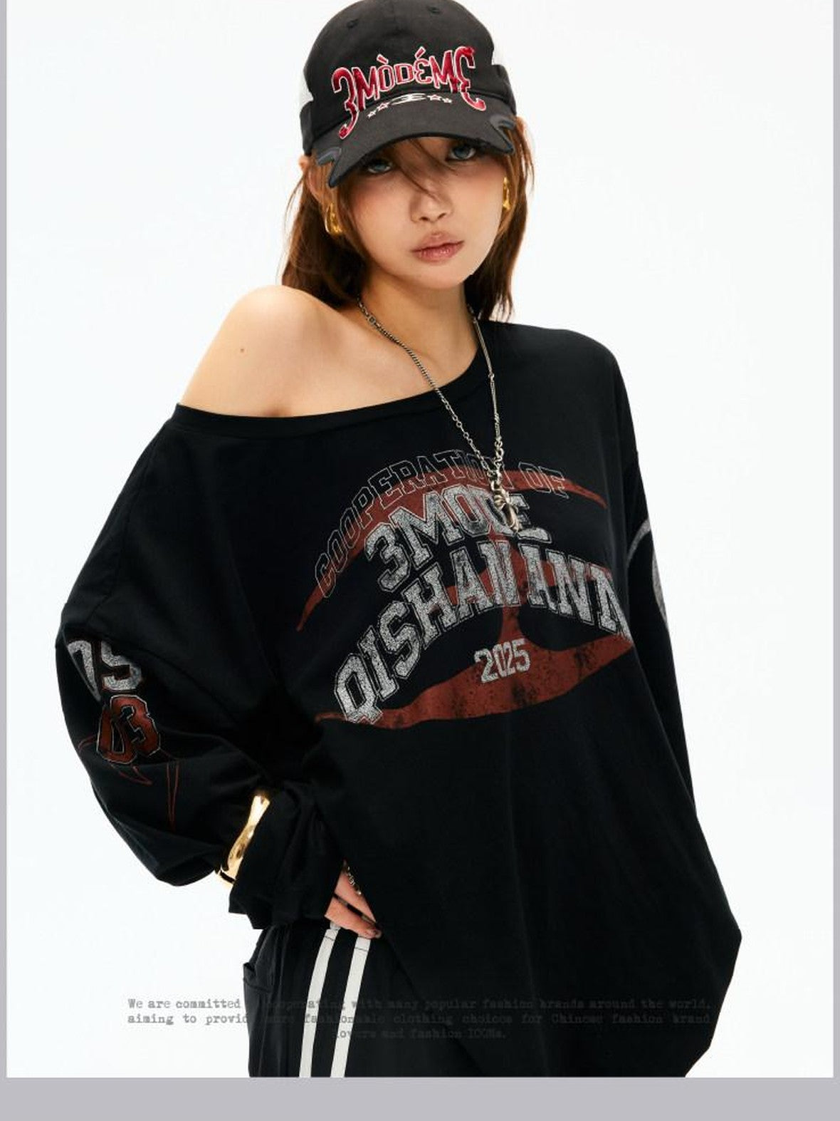 3MODE Asymmetric Shoulder Letter Print Women&