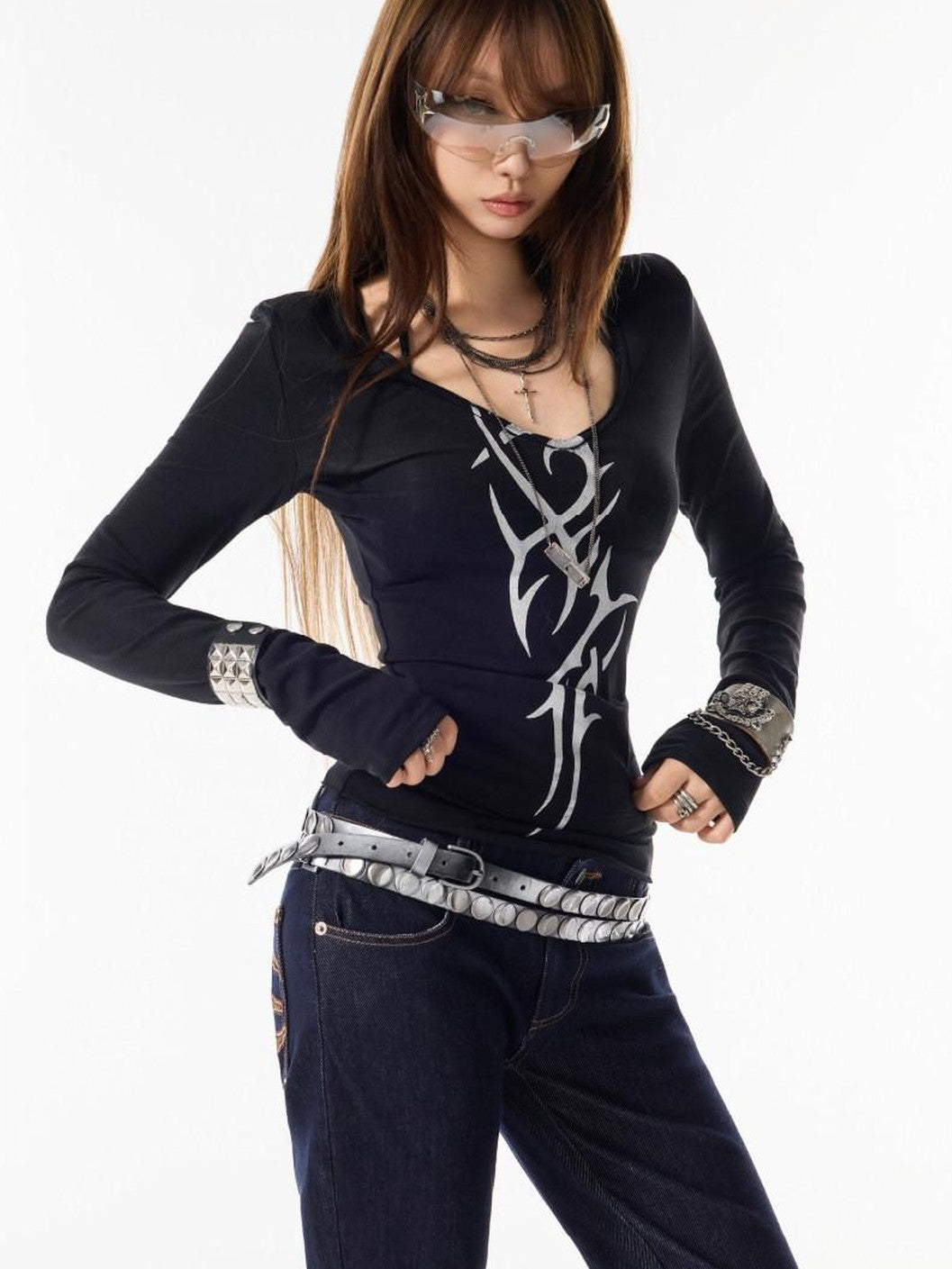 3MODE Black Bow Print U Neck Slim Fit Women&