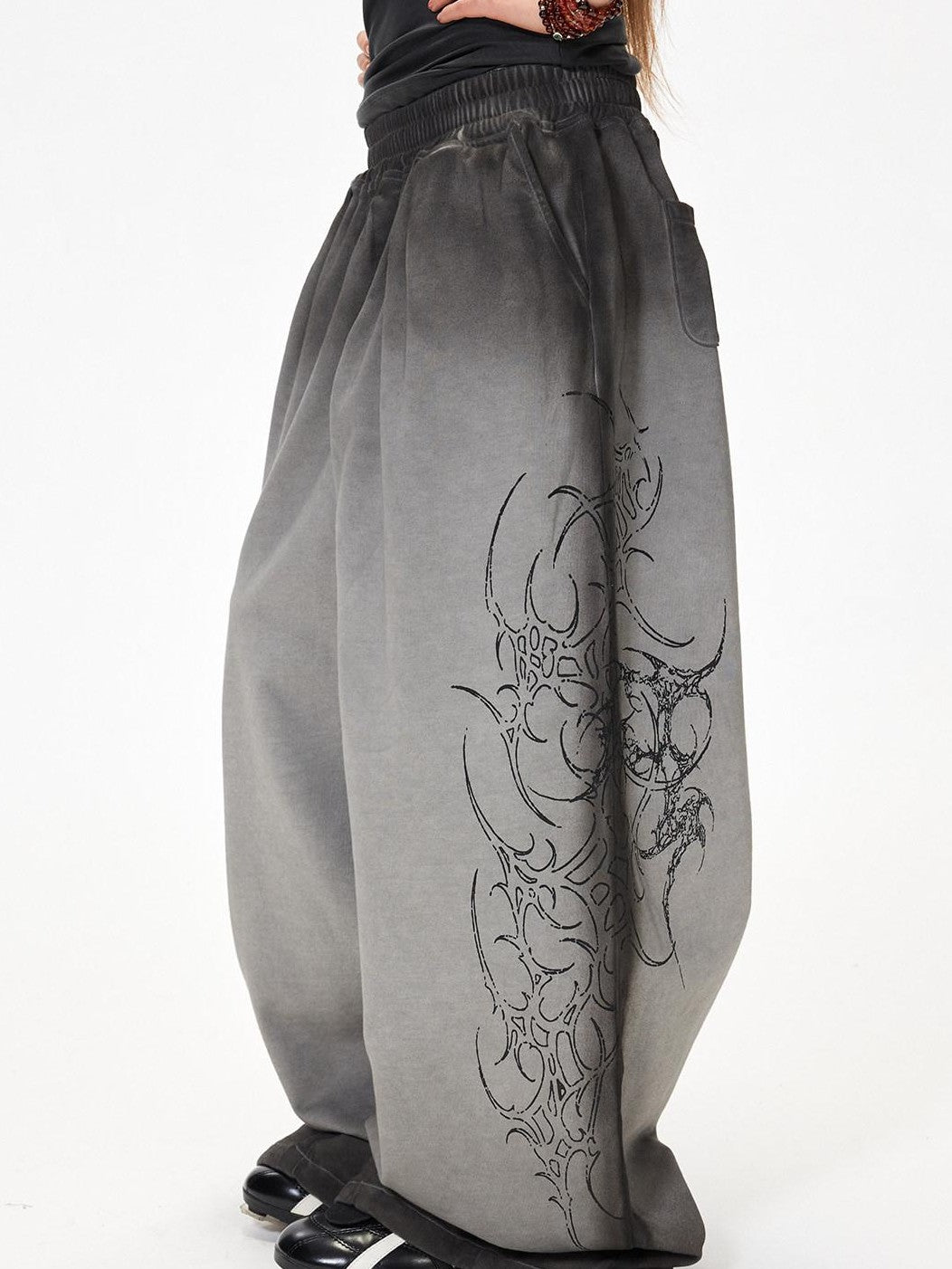 3MODE Gray Heavy Embroidery Mid High Waist Loose Women&