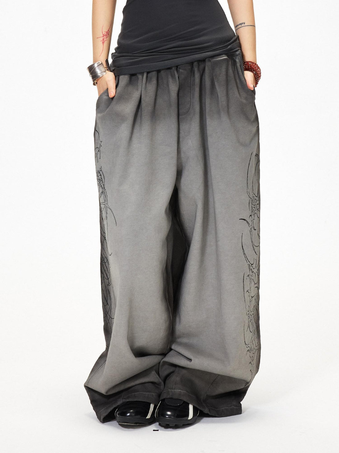 3MODE Gray Heavy Embroidery Mid High Waist Loose Women&