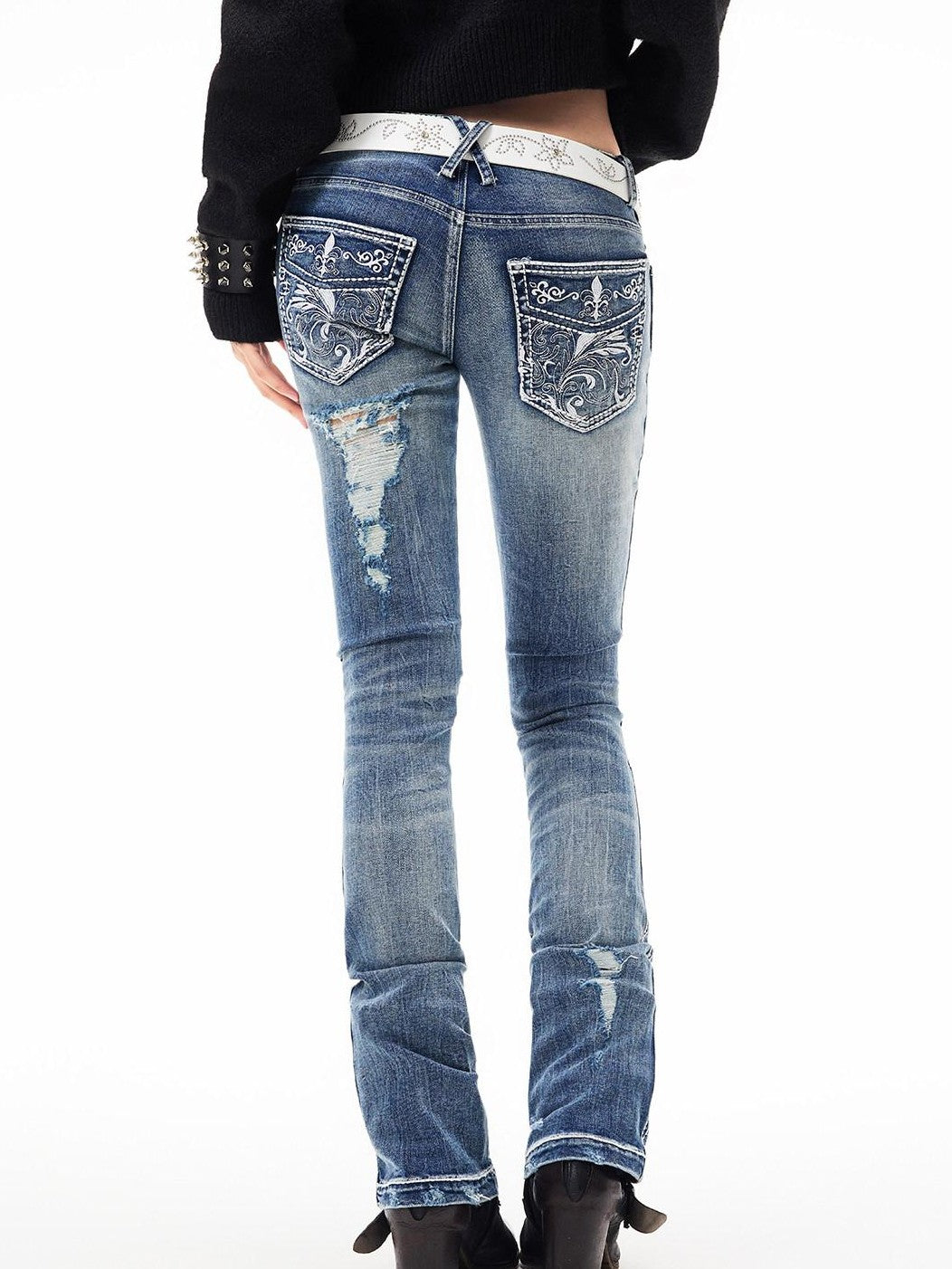 3MODE Light Blue Distressed Low Rise Vintage Women&