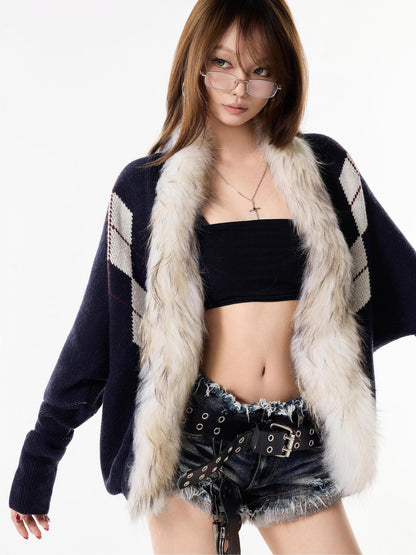 3MODE Navy Diamond Knit Fur Collar Oversized Women&