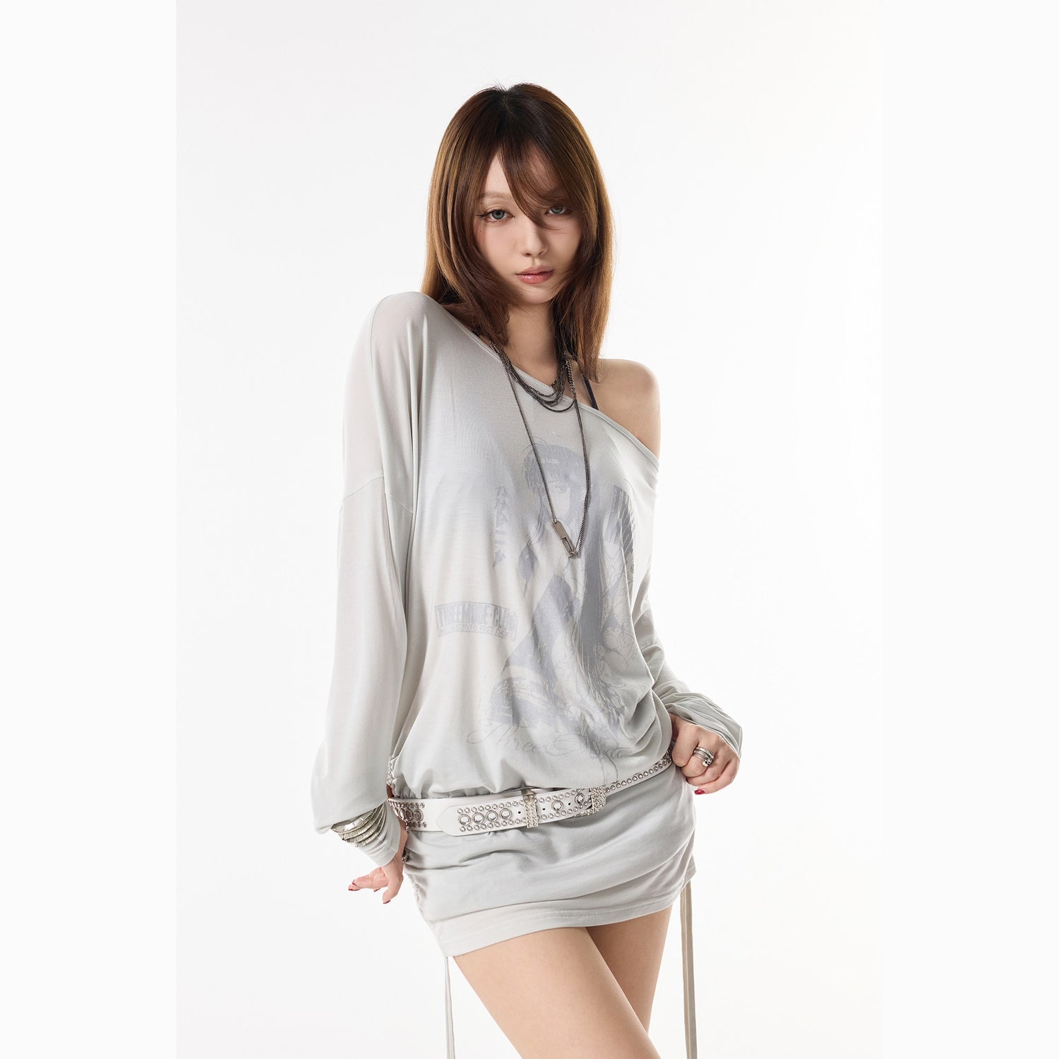 3MODE_Retro_Off_Shoulder_Asymmetric_Print_Knit_Women&