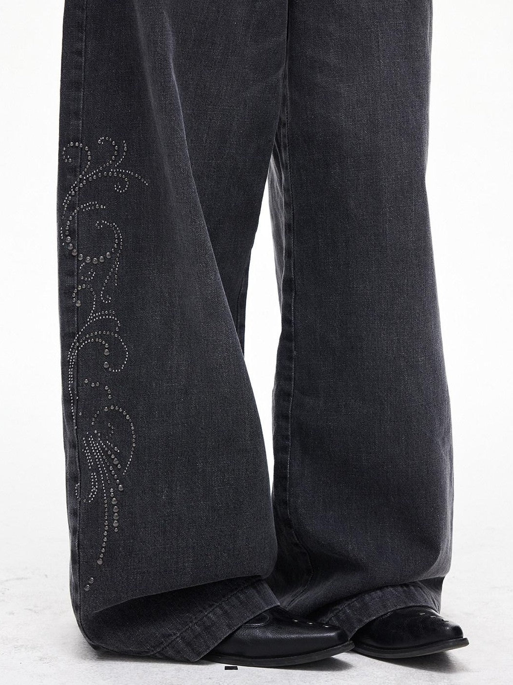 3MODE Washed Gray Studded Belt Utility Cargo Women&