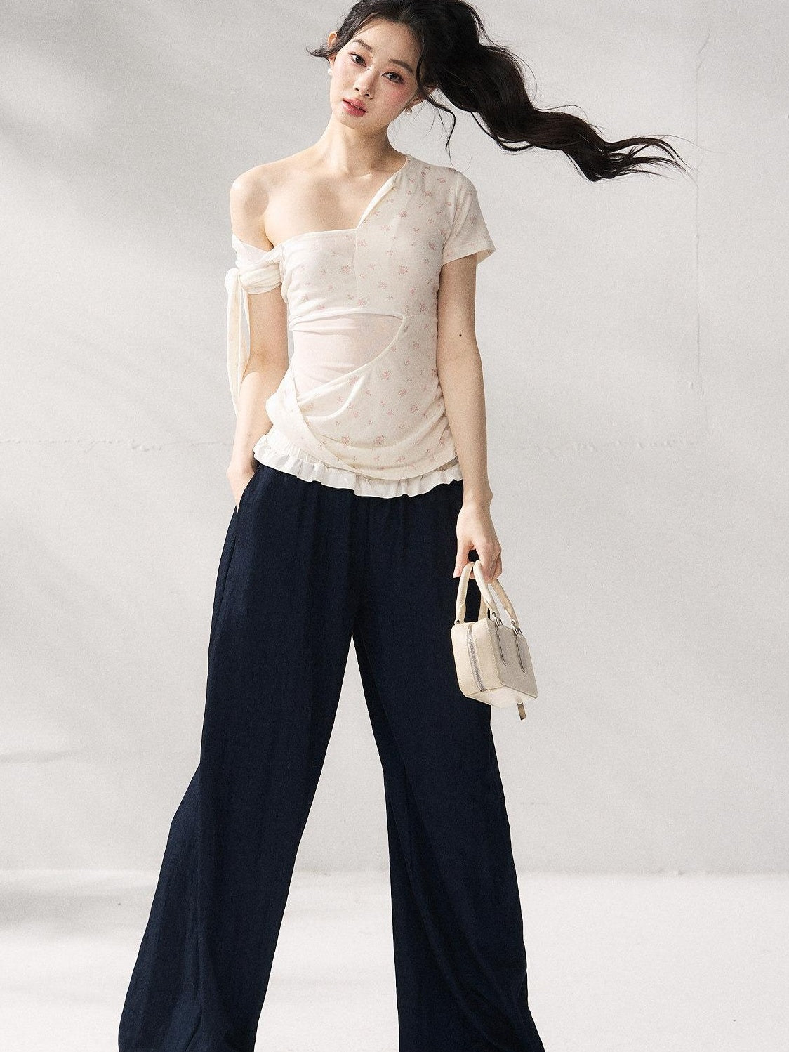 7Shiftin Floral Tie Slim Fit Casual Asymmetrical Neck Short Sleeve Women Basic Crop Tops