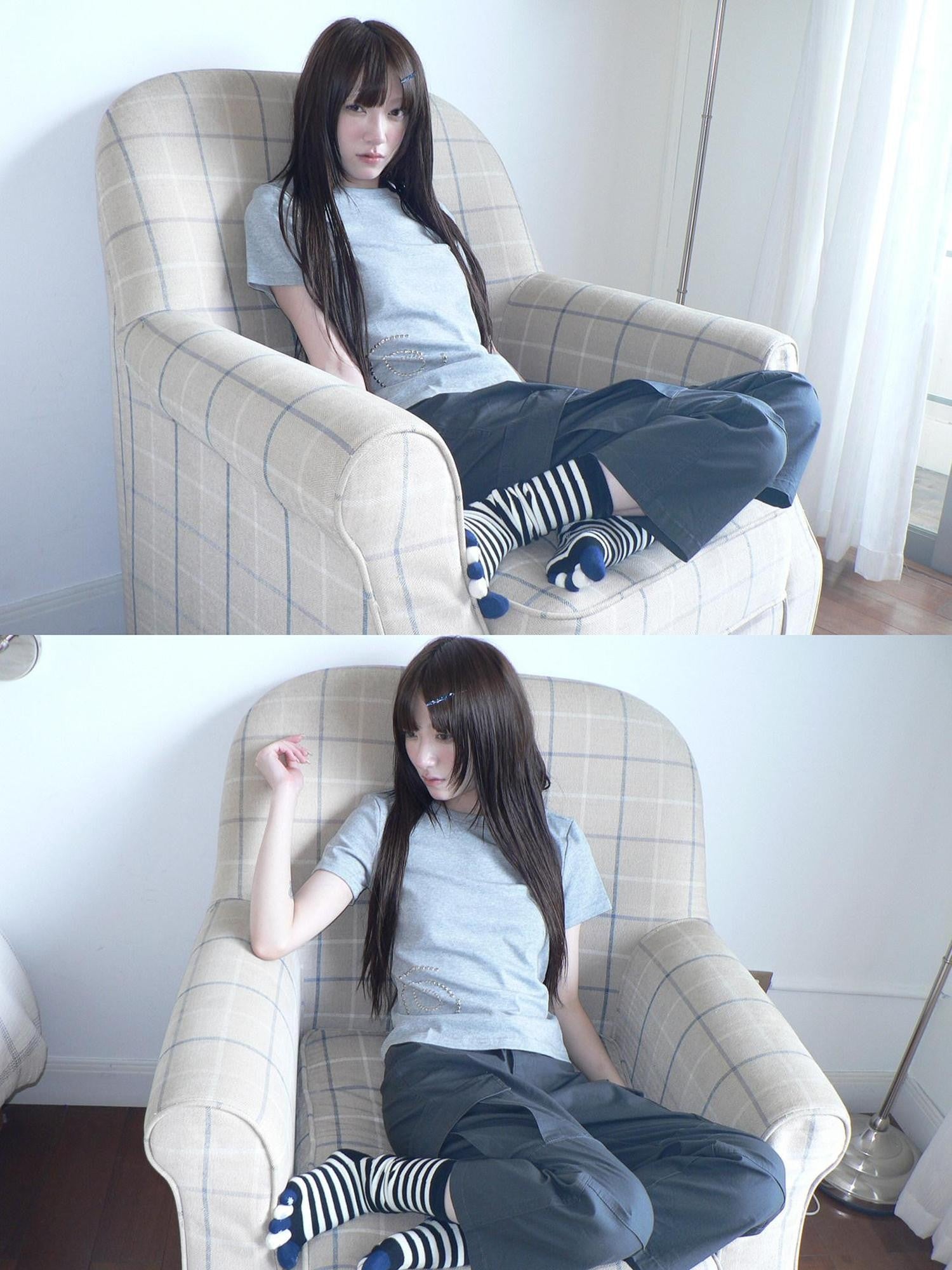 ang project Swirl Studded Crewneck Slim Fitted Women&
