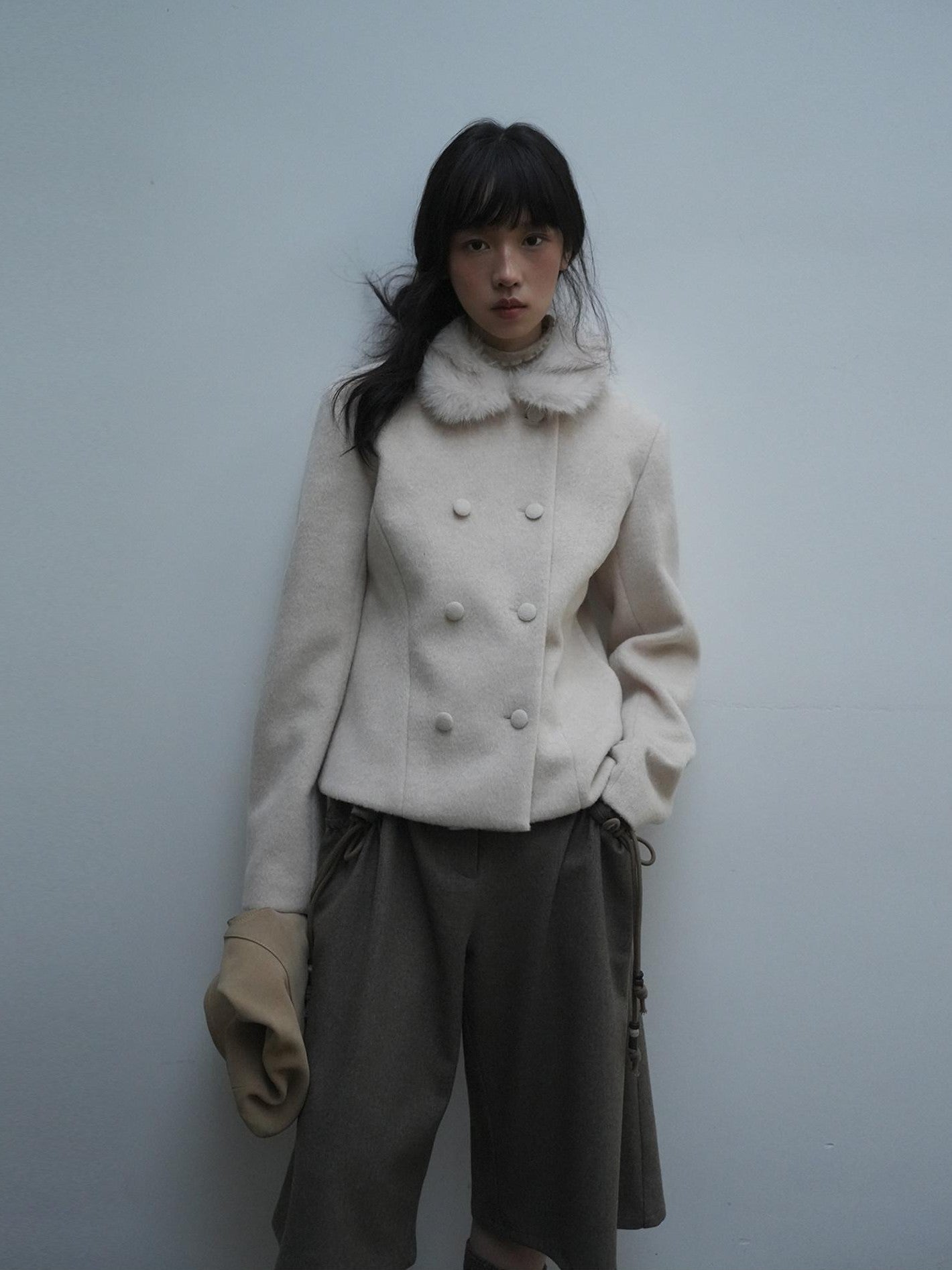 Dorydory Faux Fur Collar Double Breasted Straight Cut Women&