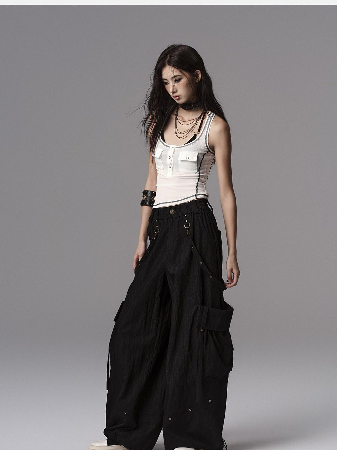 Low pixel Soft Lyocell Wool Blend Dark Gothic Slim Fit Women Classic Solid Tank Tops