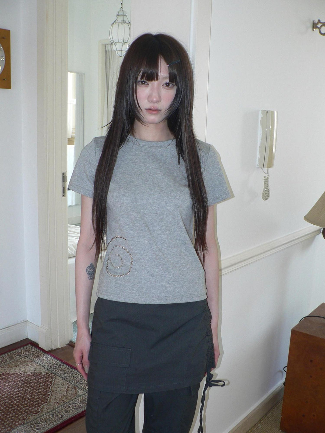 ang project Swirl Studded Crewneck Slim Fitted Women&