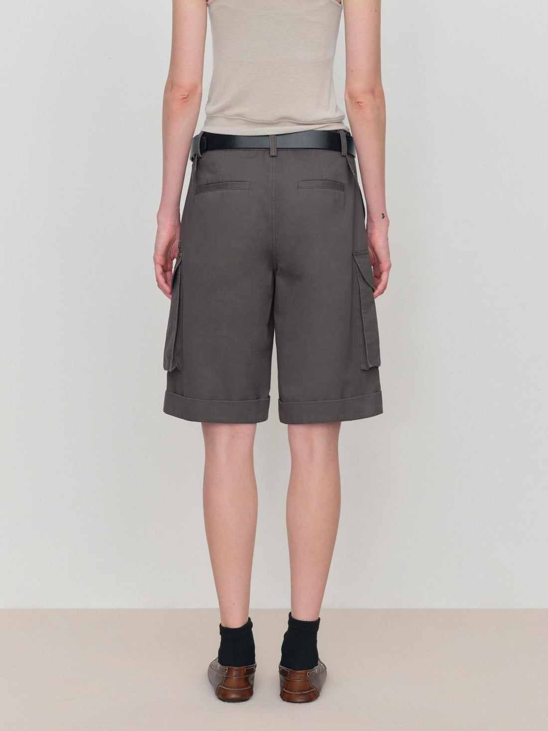 RUN TO THE FUTURE Low Rise Pockets Wide Leg Loose Cotton Women Dark Gray Zip Fly Short Trousers