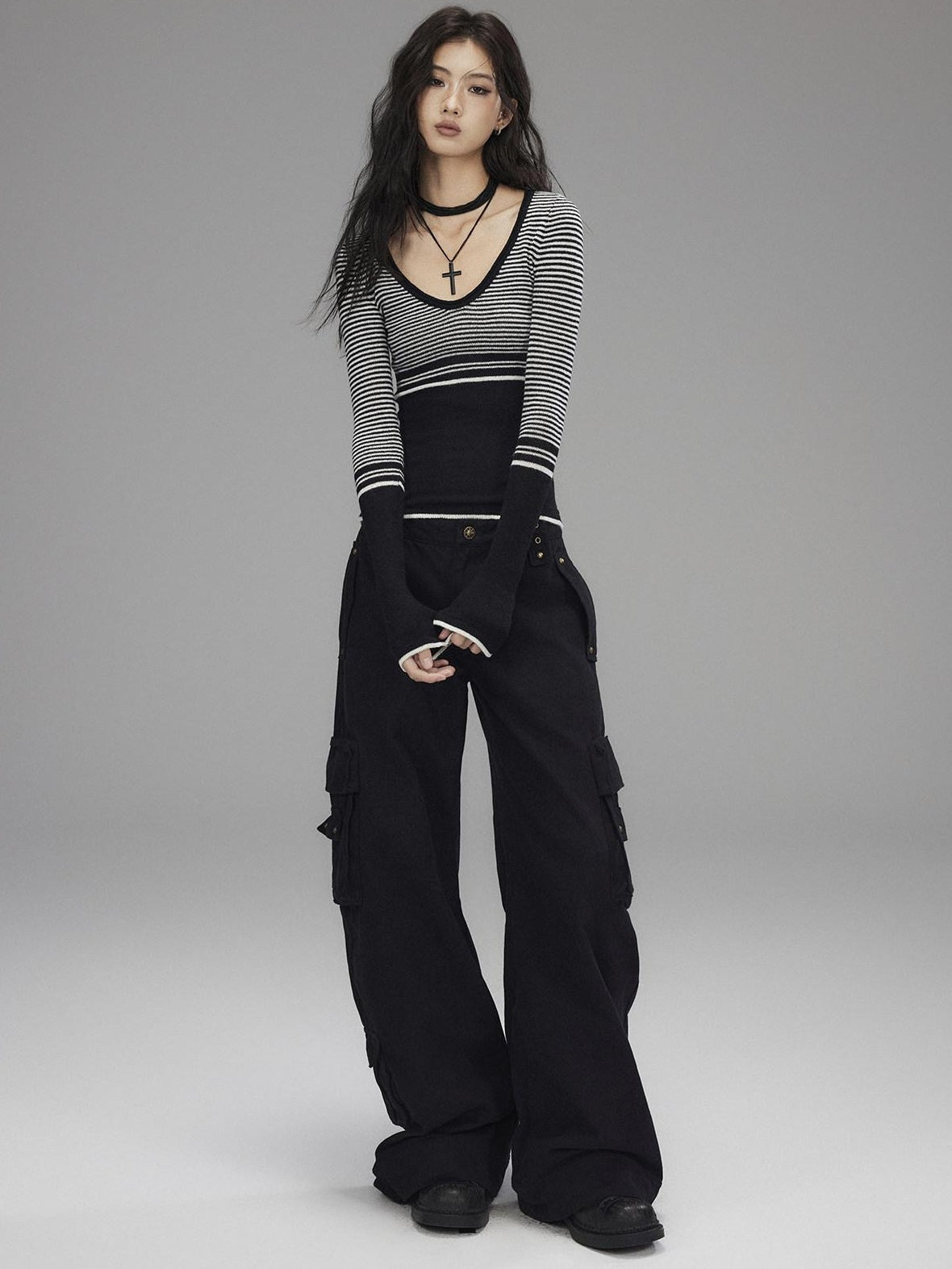 Low pixel Soft Acrylic Slim V-neck Striped Casual Women Everyday Long Sleeve T-Shirts