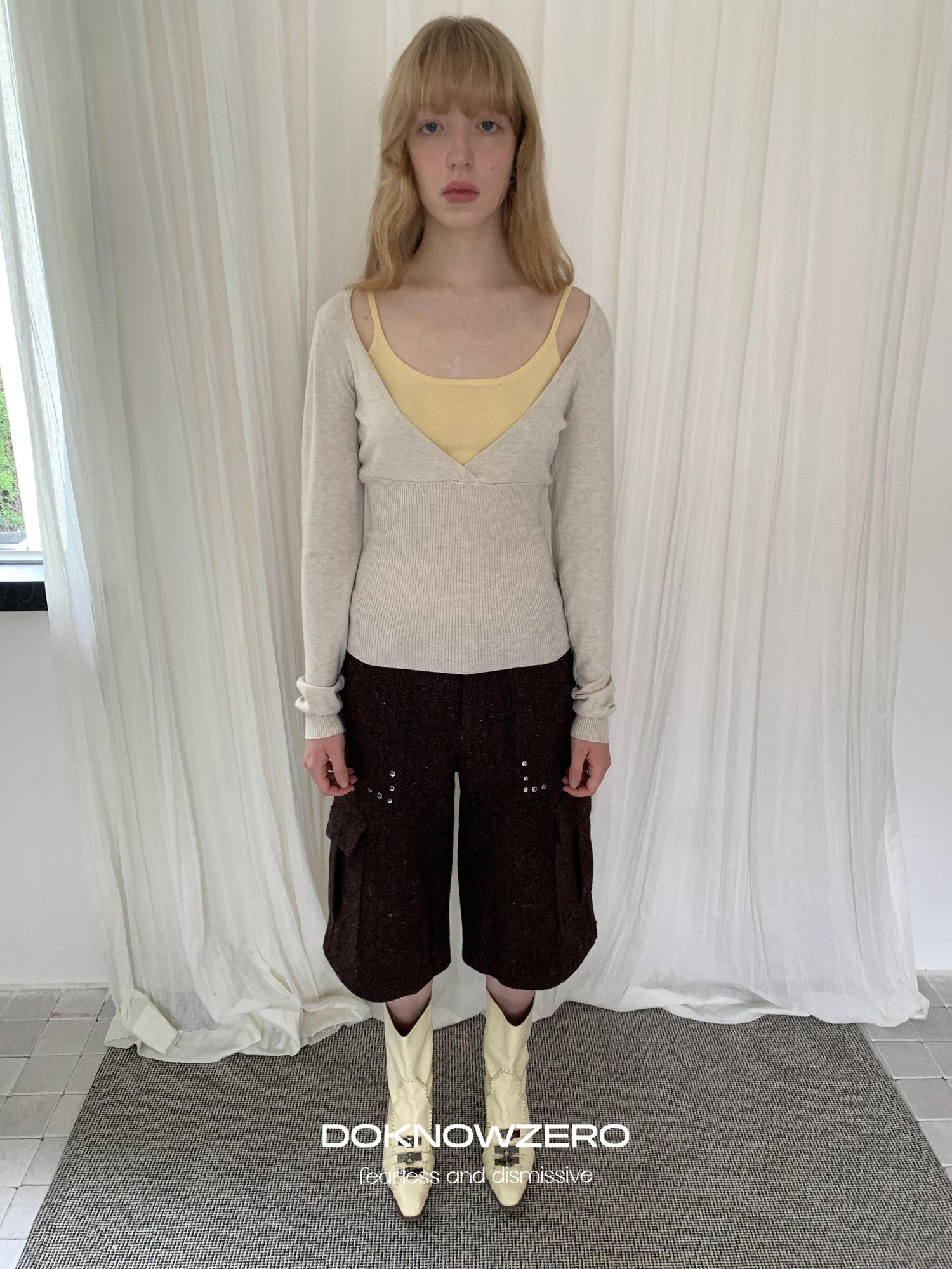DKZ OFFICIAL V-neck Colorblock Faux Layered Women&