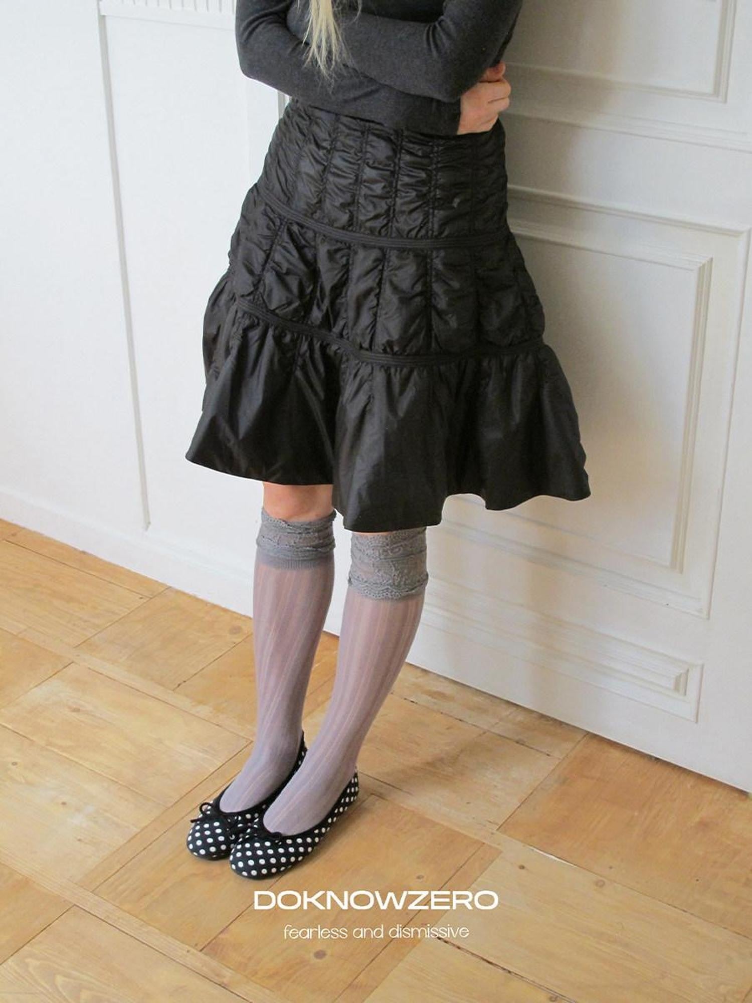 DKZ OFFICIAL Quilted Pleated Ruffle Mid Waist Loose Women&