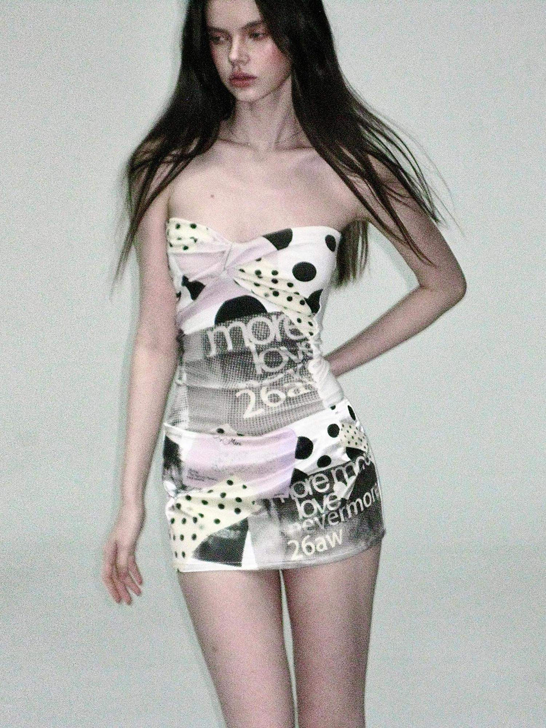 The NeverMore Silk Printed Low Waist Bodycon Slim Fit Women White Print Mini Skirts