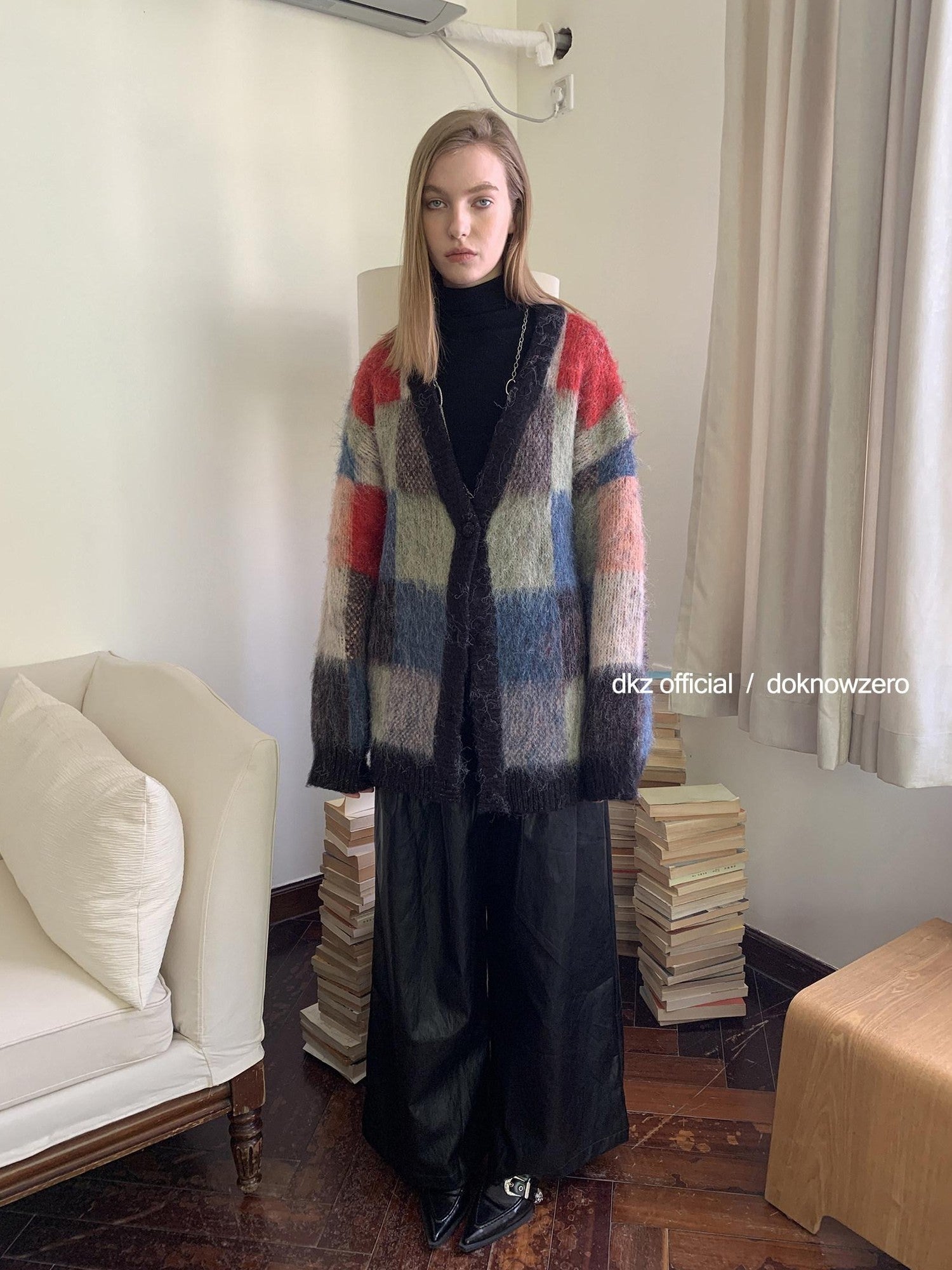 DKZ OFFICIAL Retro Colorful Plaid Knit Buttoned Loose Women&